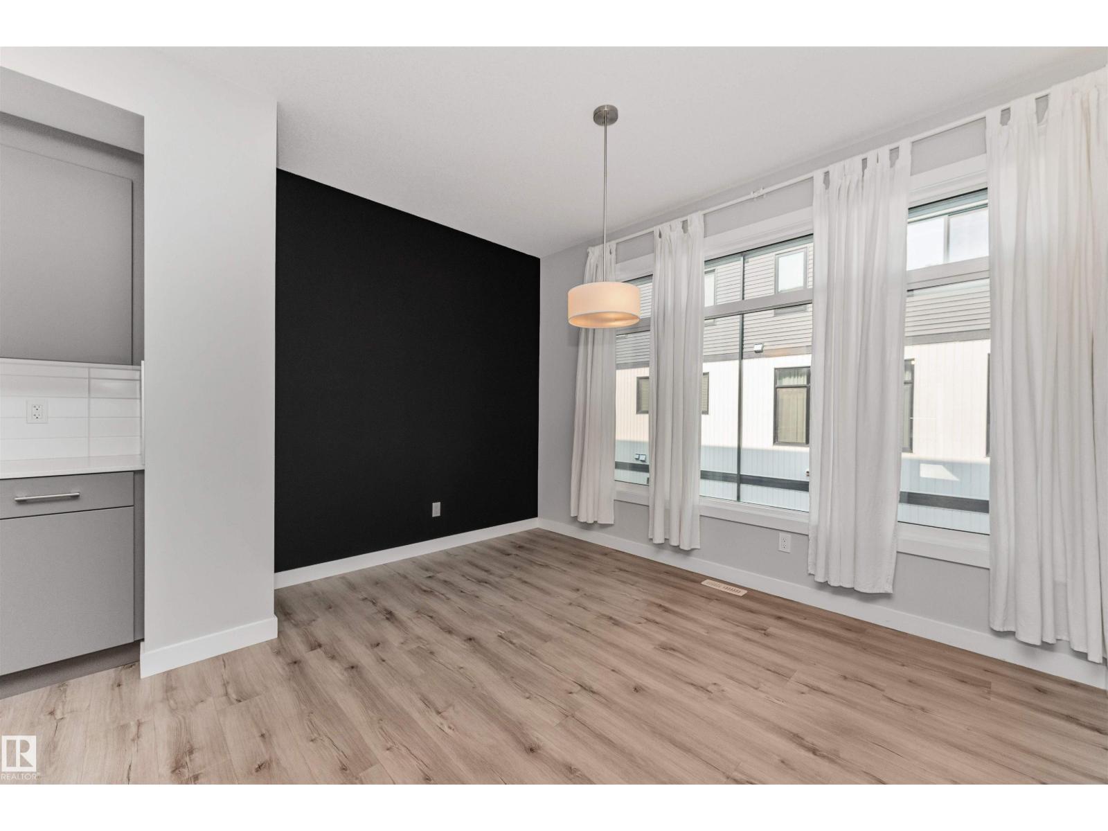 #17 1729 Keene Cr Sw Property Photo 24