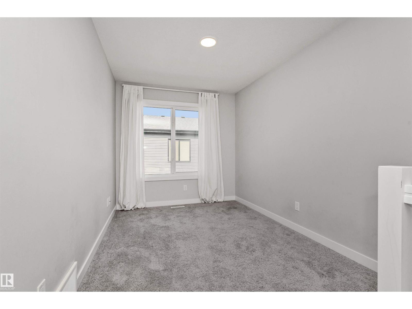 #17 1729 Keene Cr Sw Property Photo 29