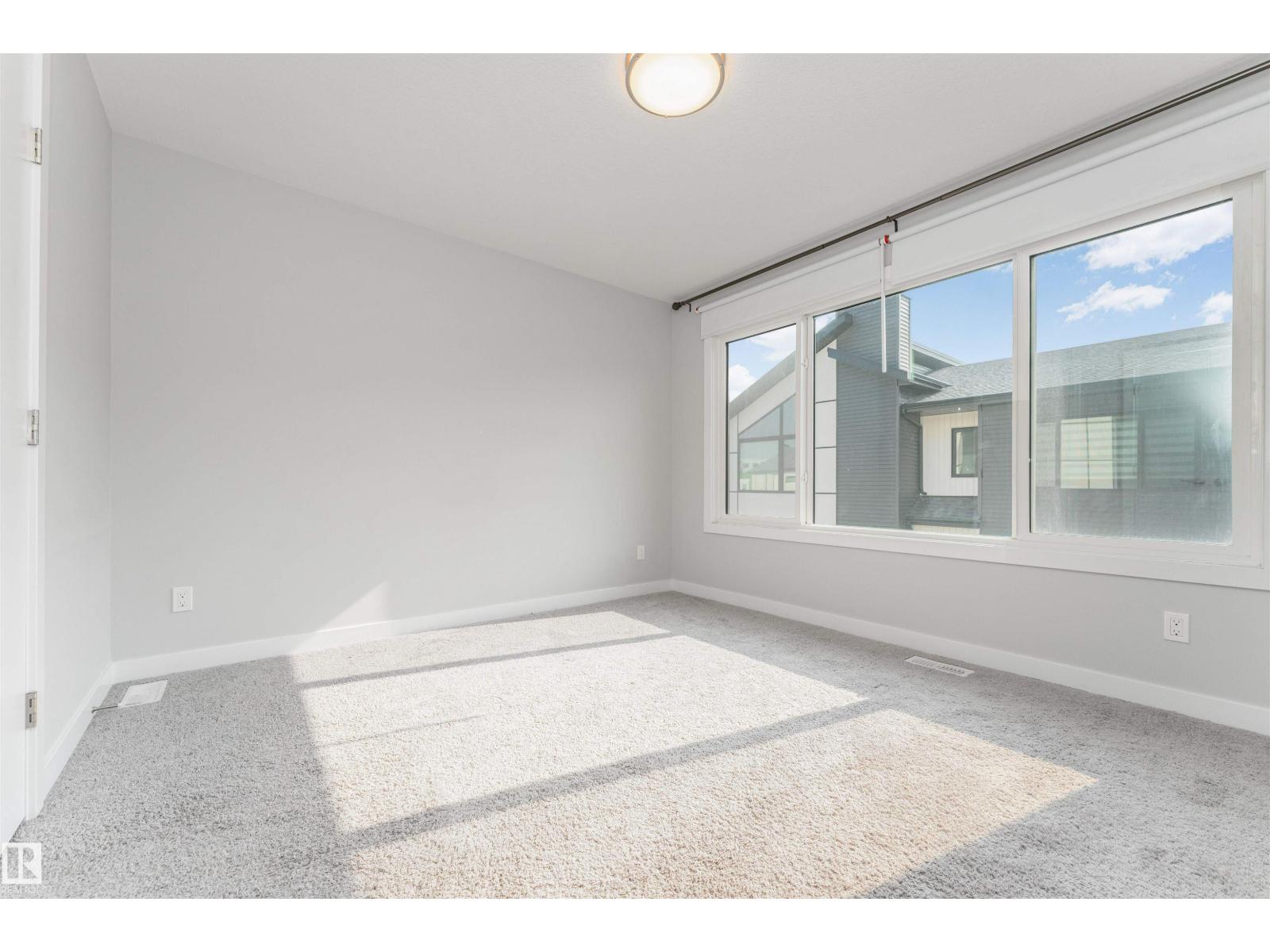 #17 1729 Keene Cr Sw Property Photo 32
