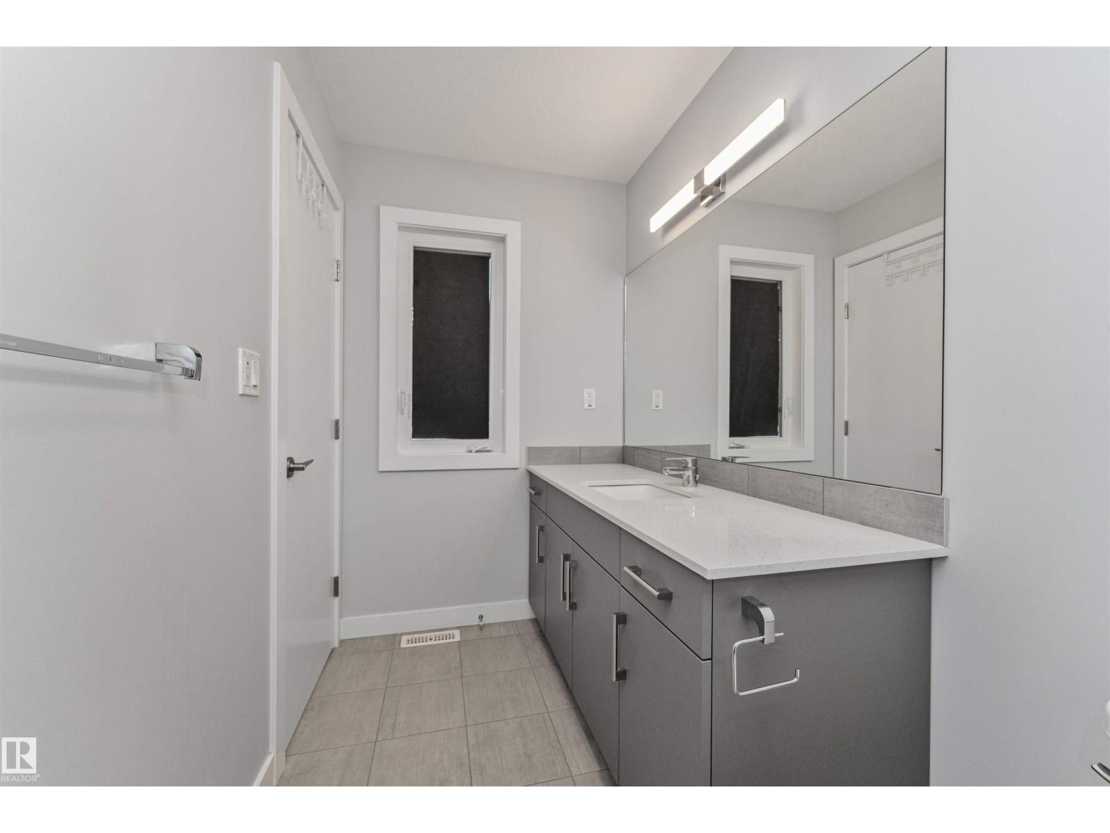 #17 1729 Keene Cr Sw Property Photo 36