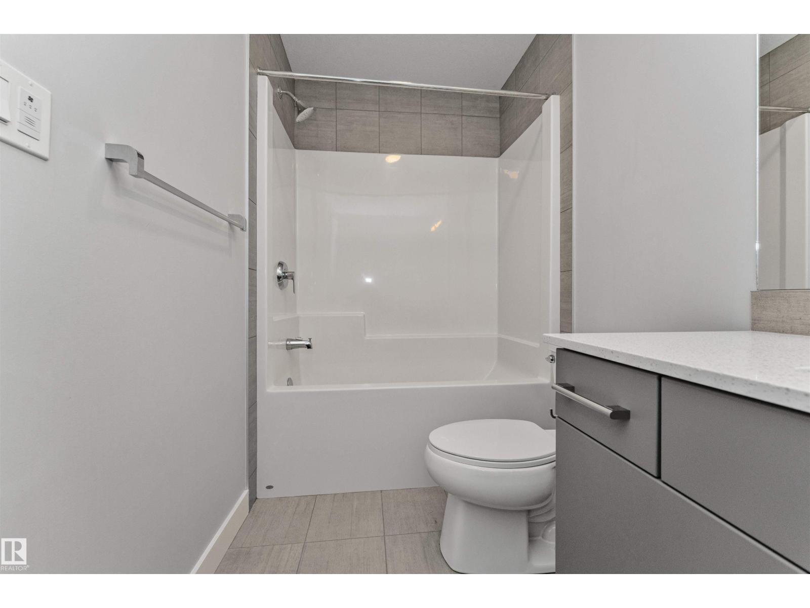 #17 1729 Keene Cr Sw Property Photo 38