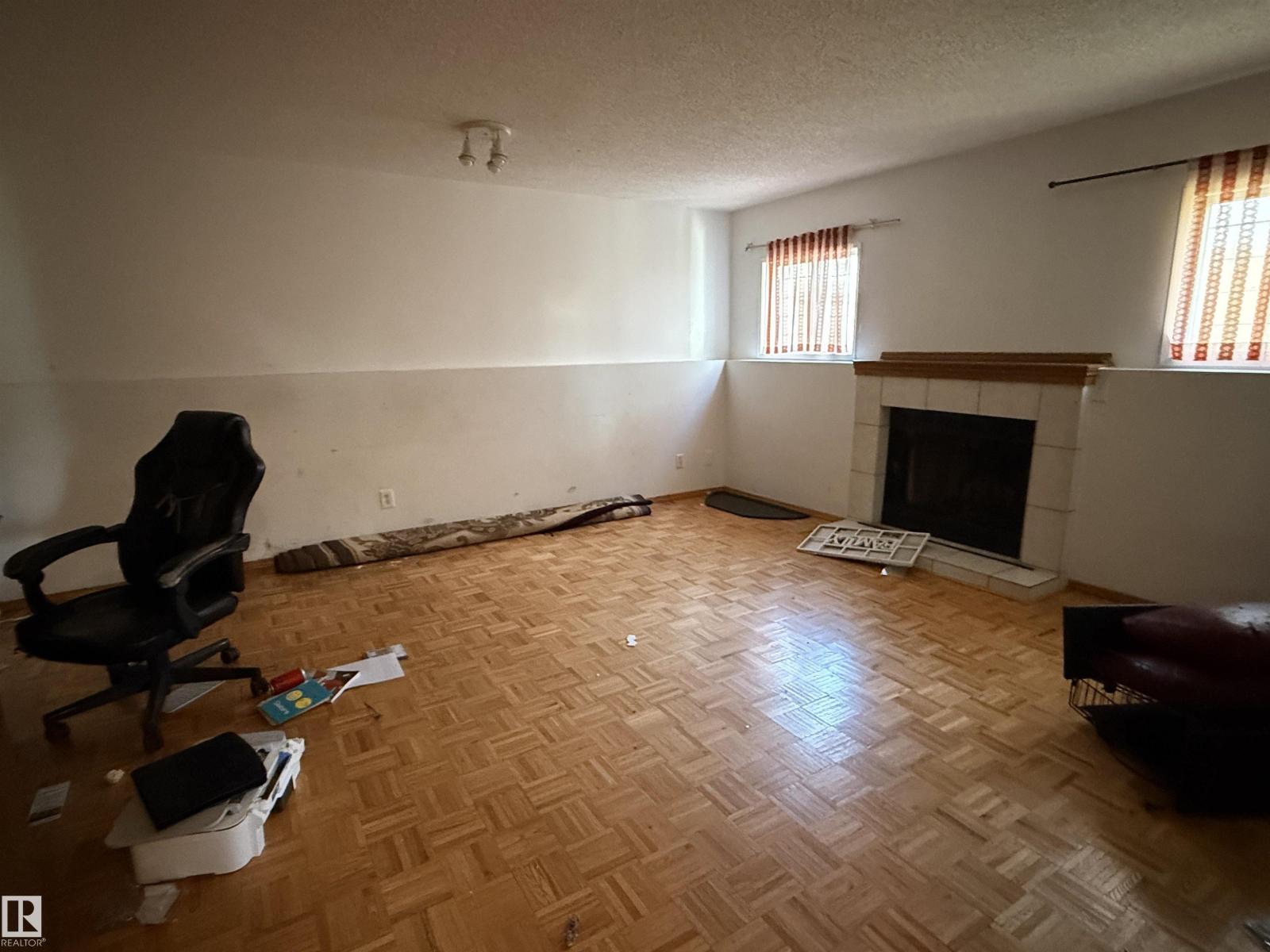 7520 152b Av Nw Property Photo 8