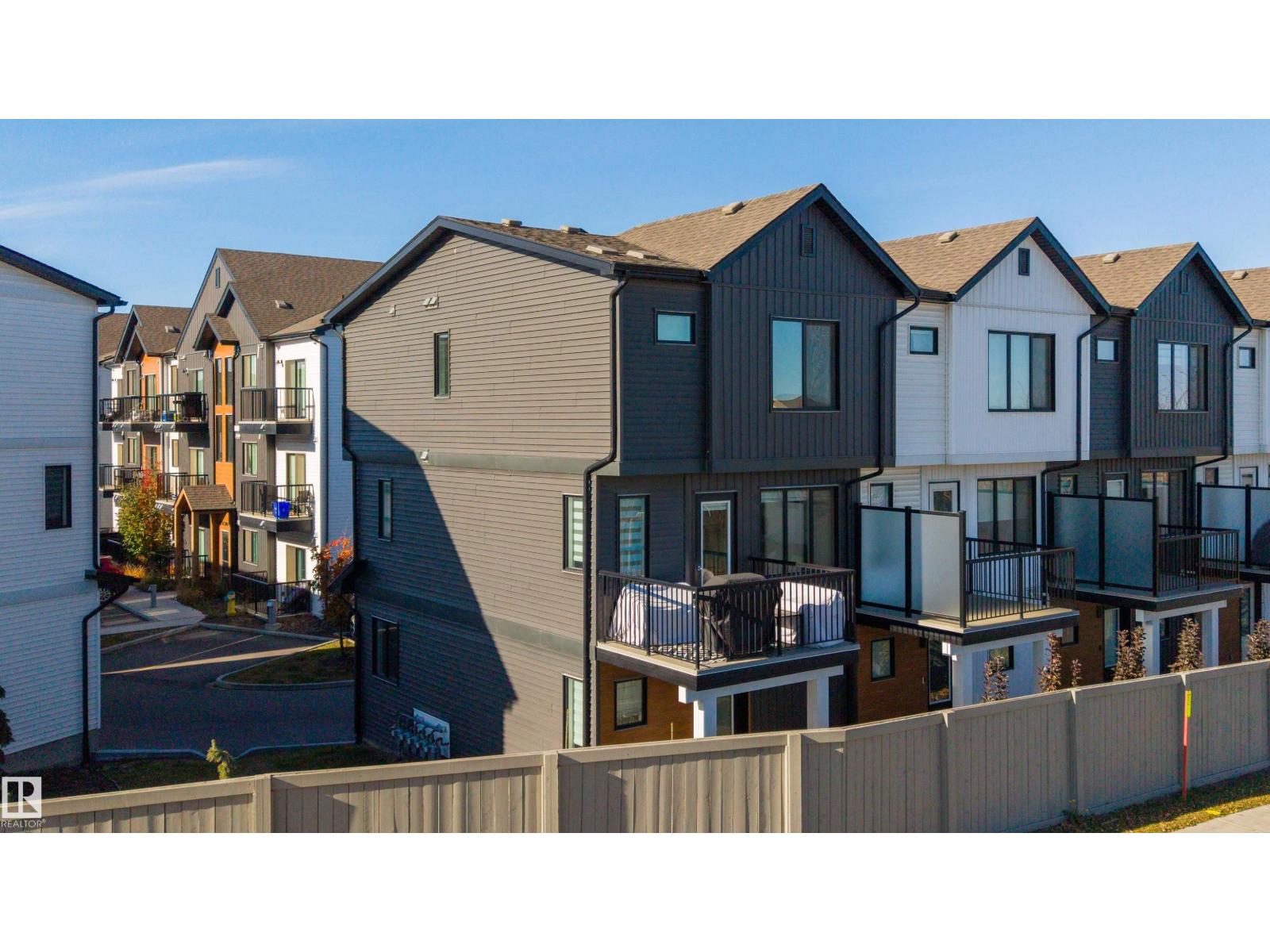 #49 850 Secord BV NW Property Photo 1
