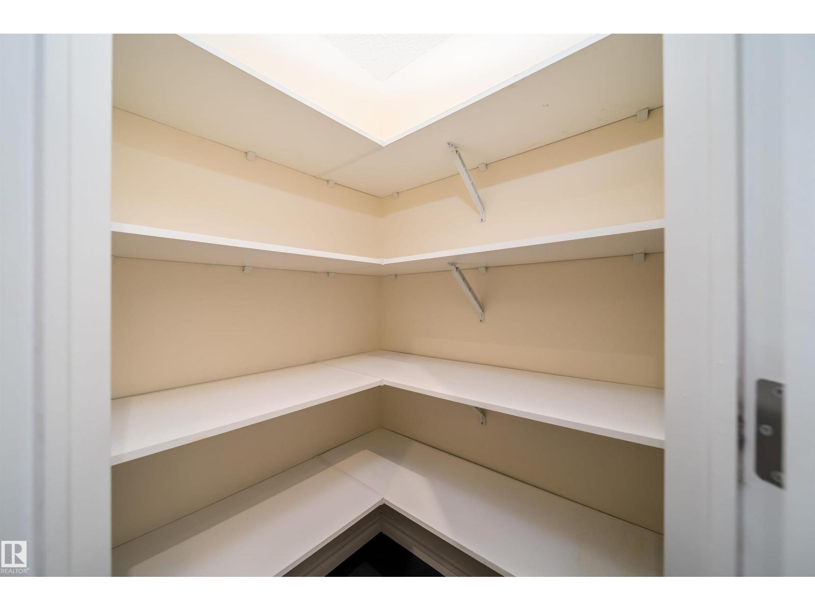 1126 36a Av Nw Property Photo 17