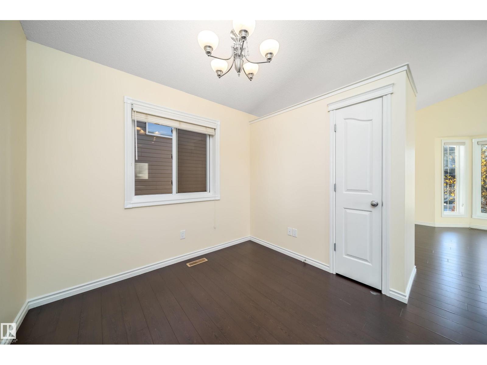 1126 36a Av Nw Property Photo 20