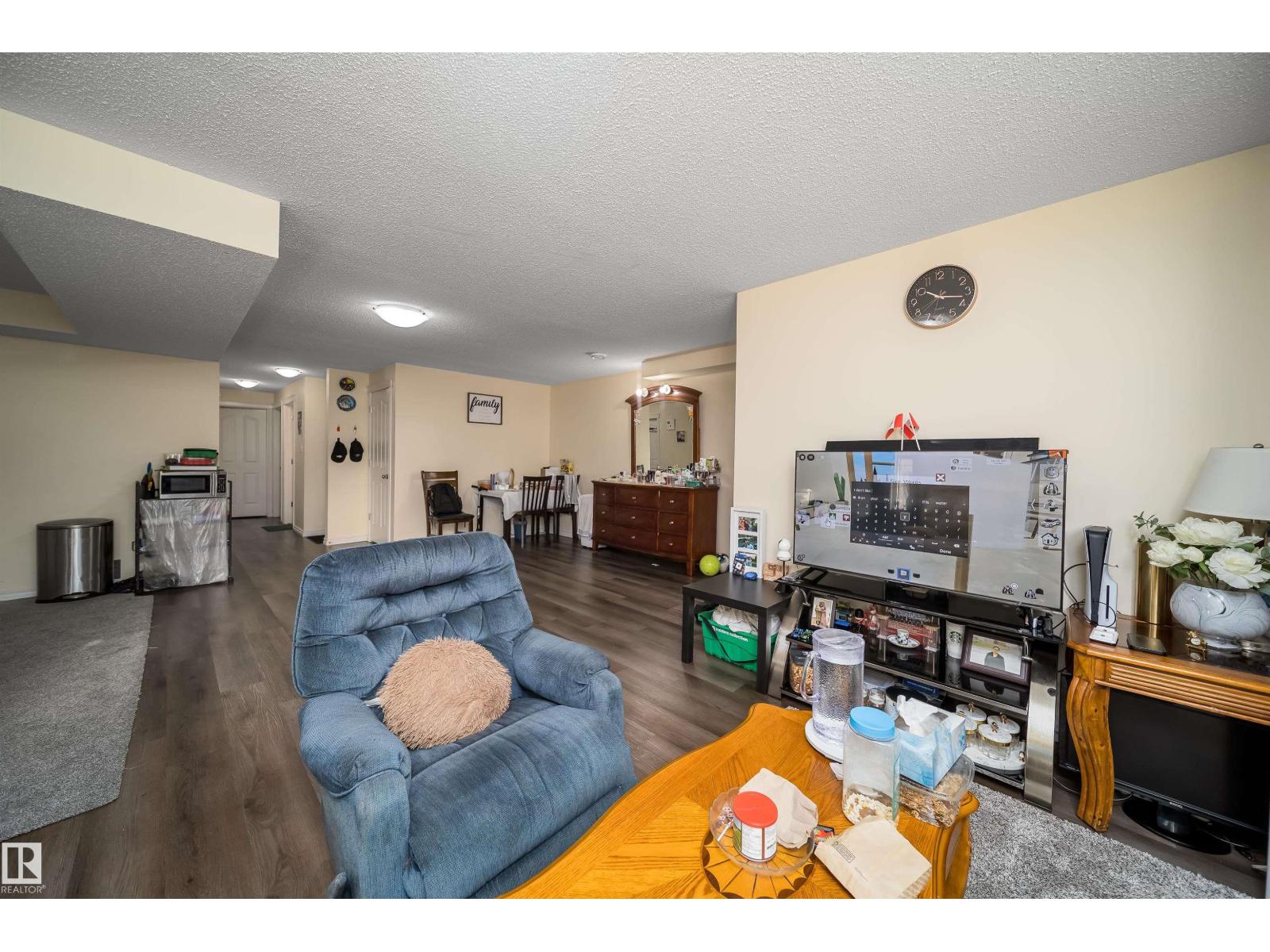 1126 36a Av Nw Property Photo 31