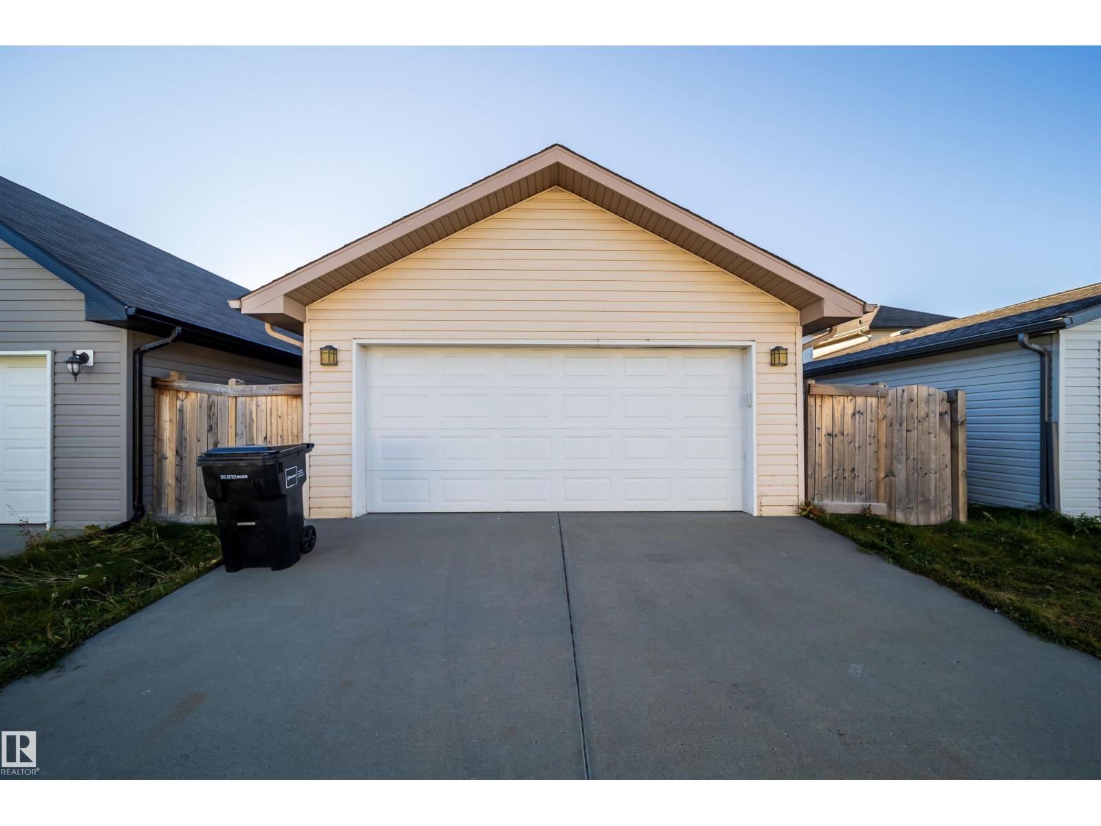 1126 36a Av Nw Property Photo 37