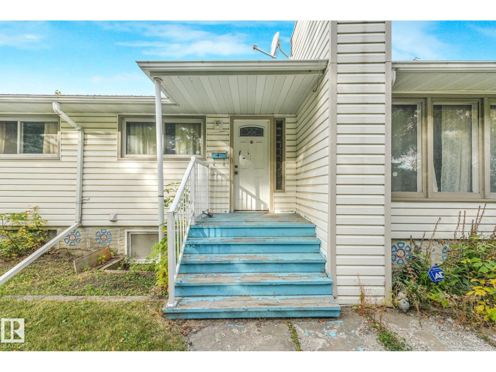 11716 130 St Nw Property Photo 3