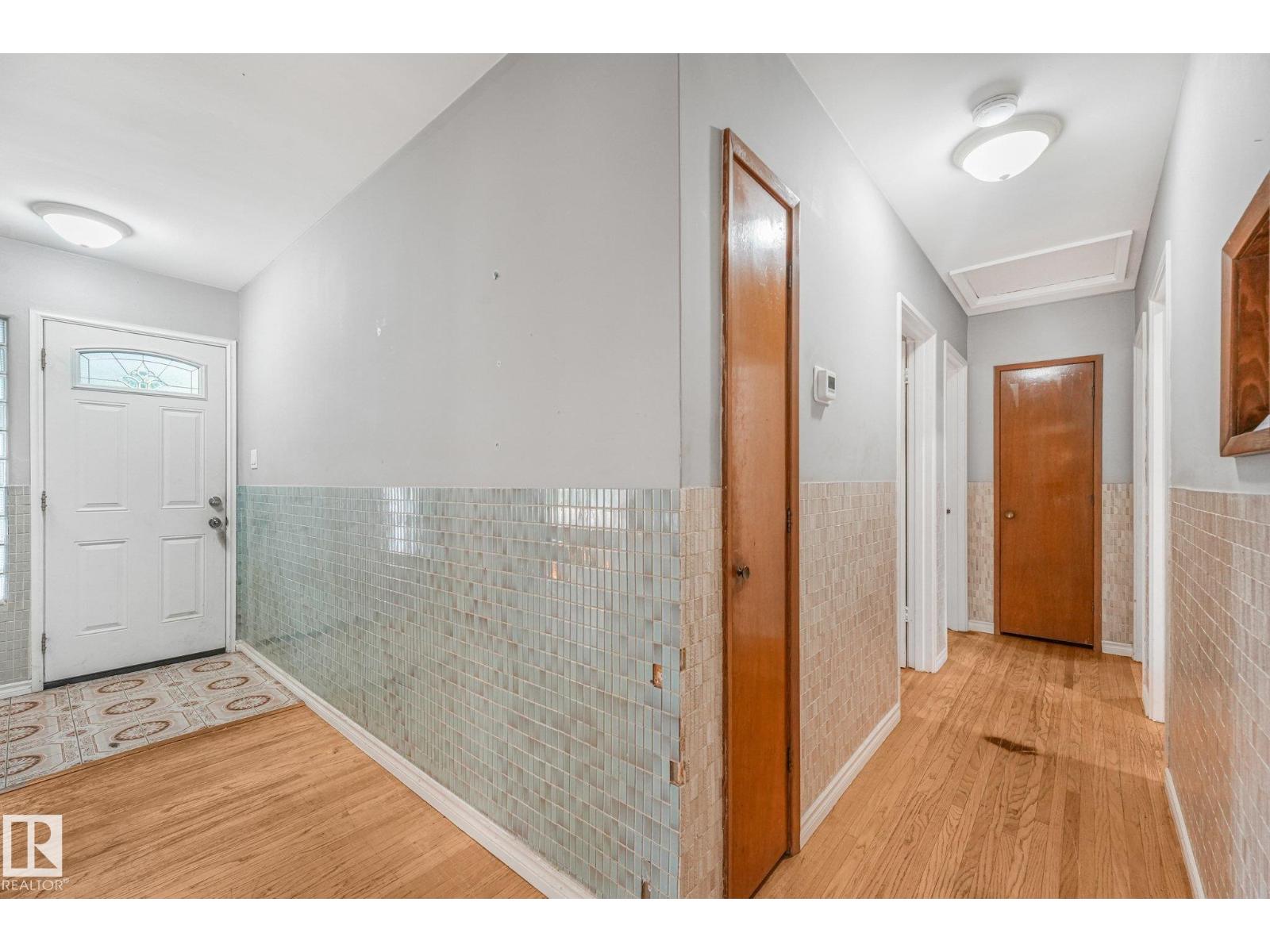 11716 130 St Nw Property Photo 5