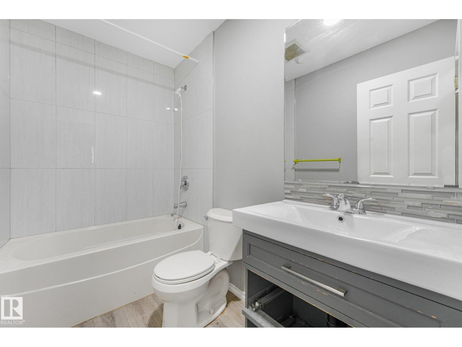 11716 130 St Nw Property Photo 20