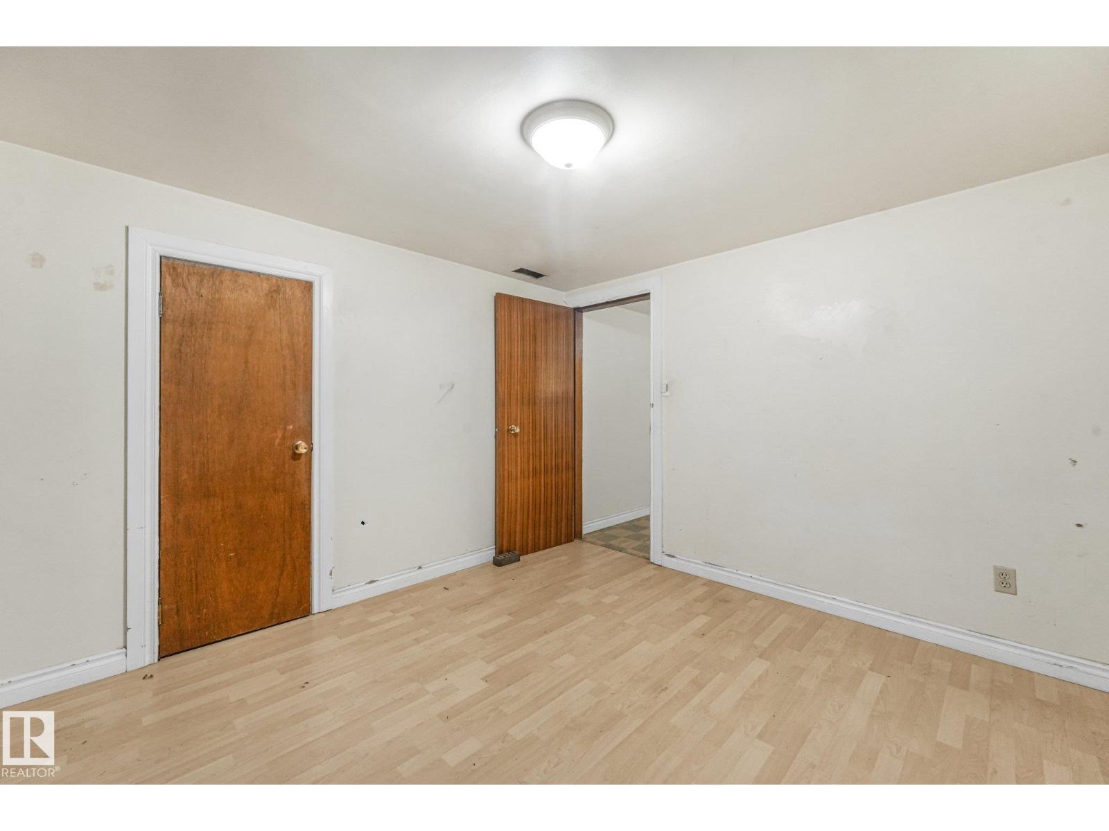 11716 130 St Nw Property Photo 32