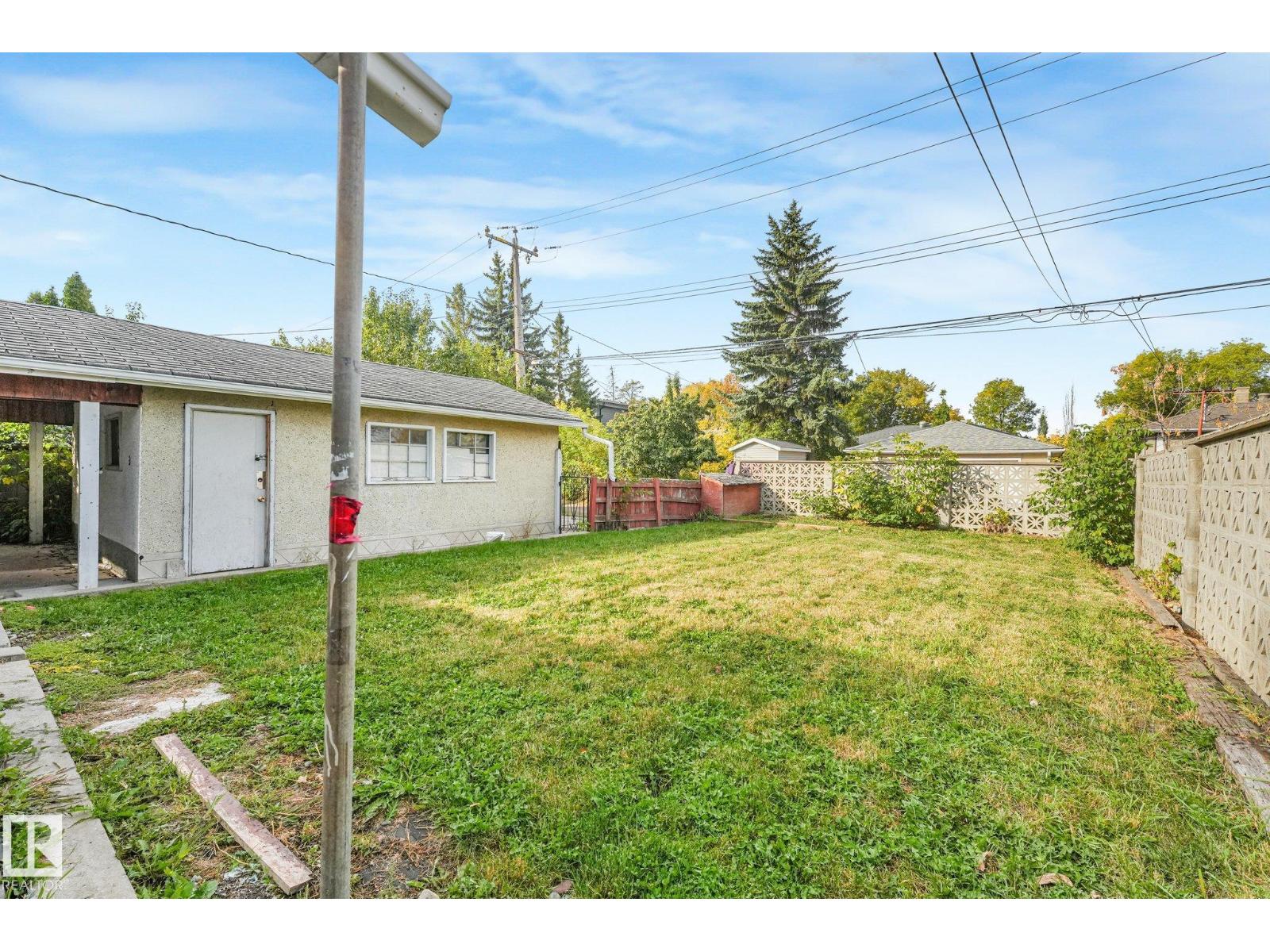 11716 130 St Nw Property Photo 44