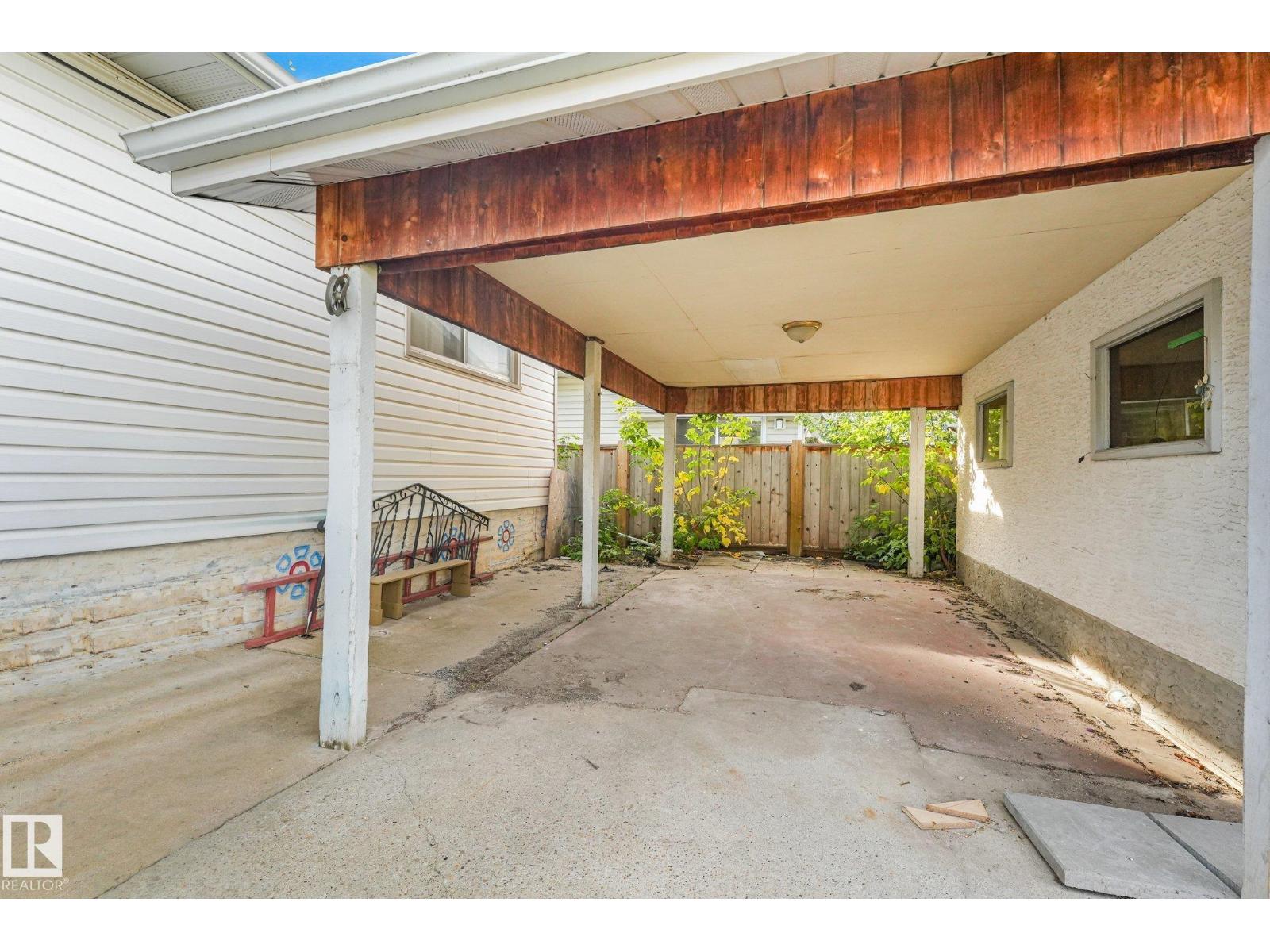 11716 130 St Nw Property Photo 46