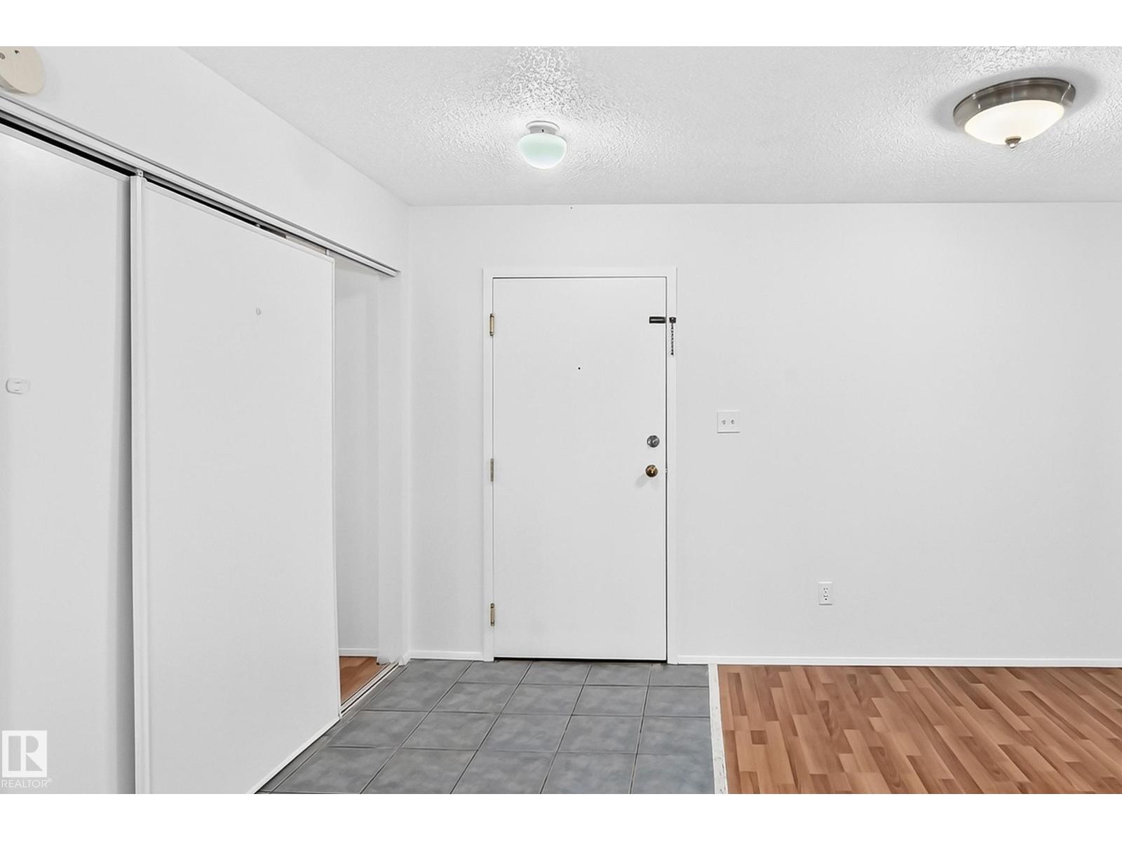 #212 11218 80 St Nw Property Photo 12