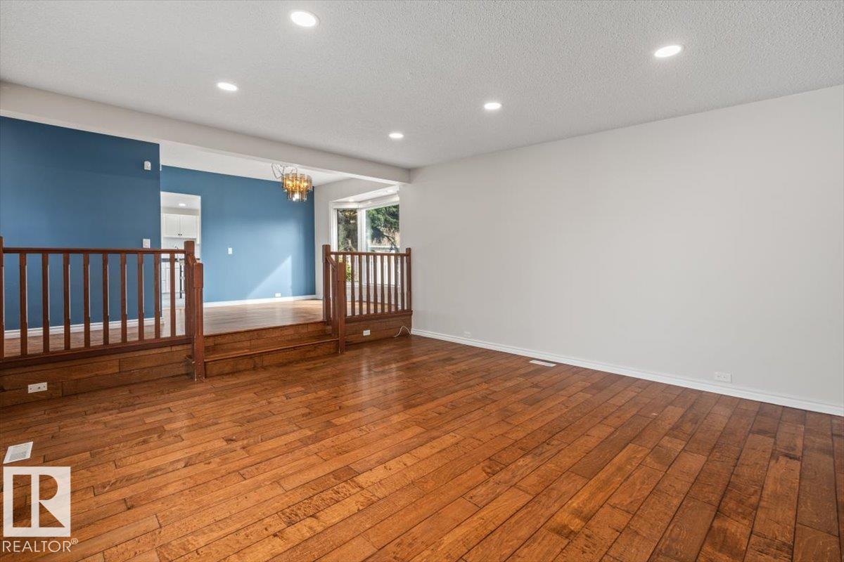 3607 106a St Nw Property Photo 10