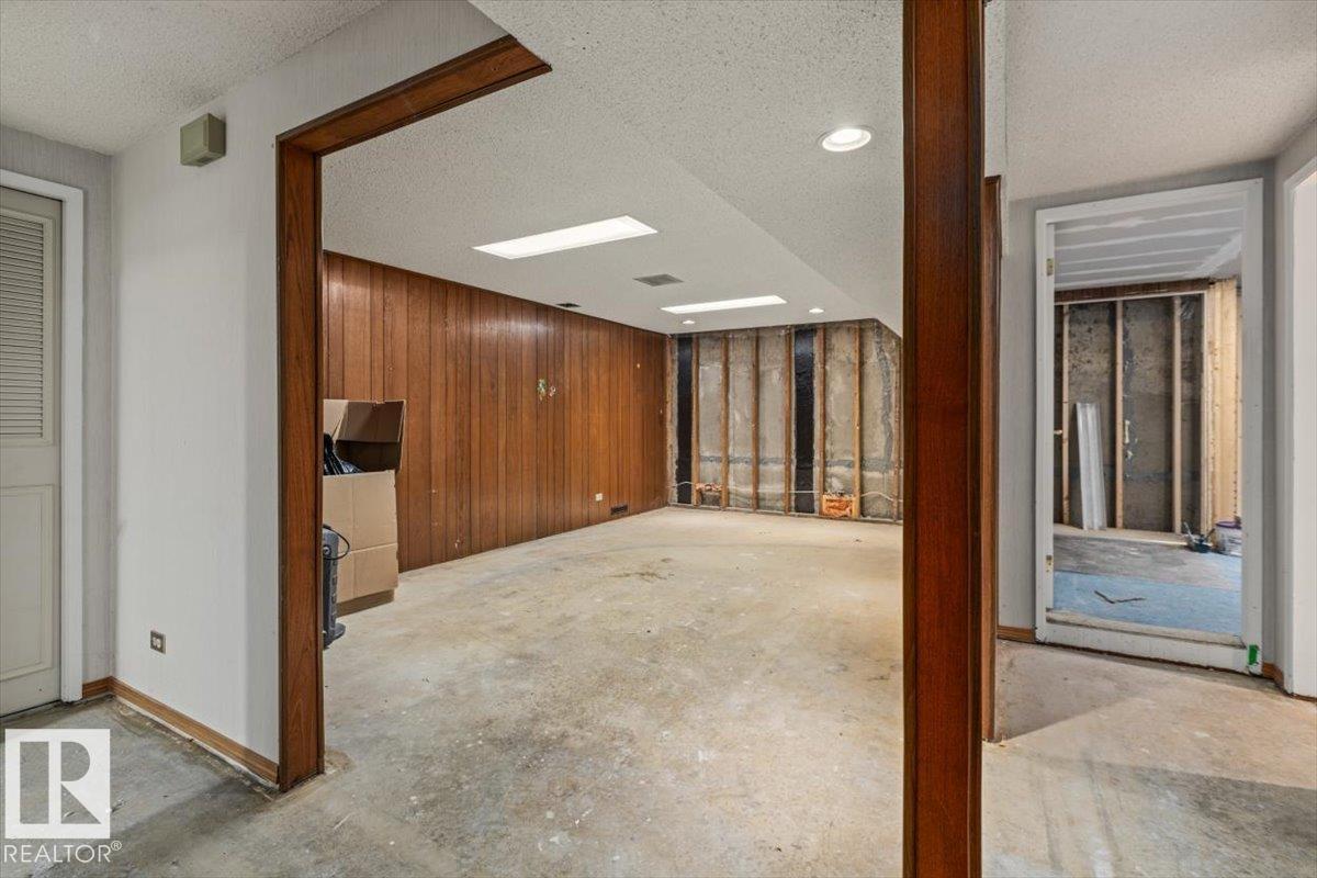 3607 106a St Nw Property Photo 27