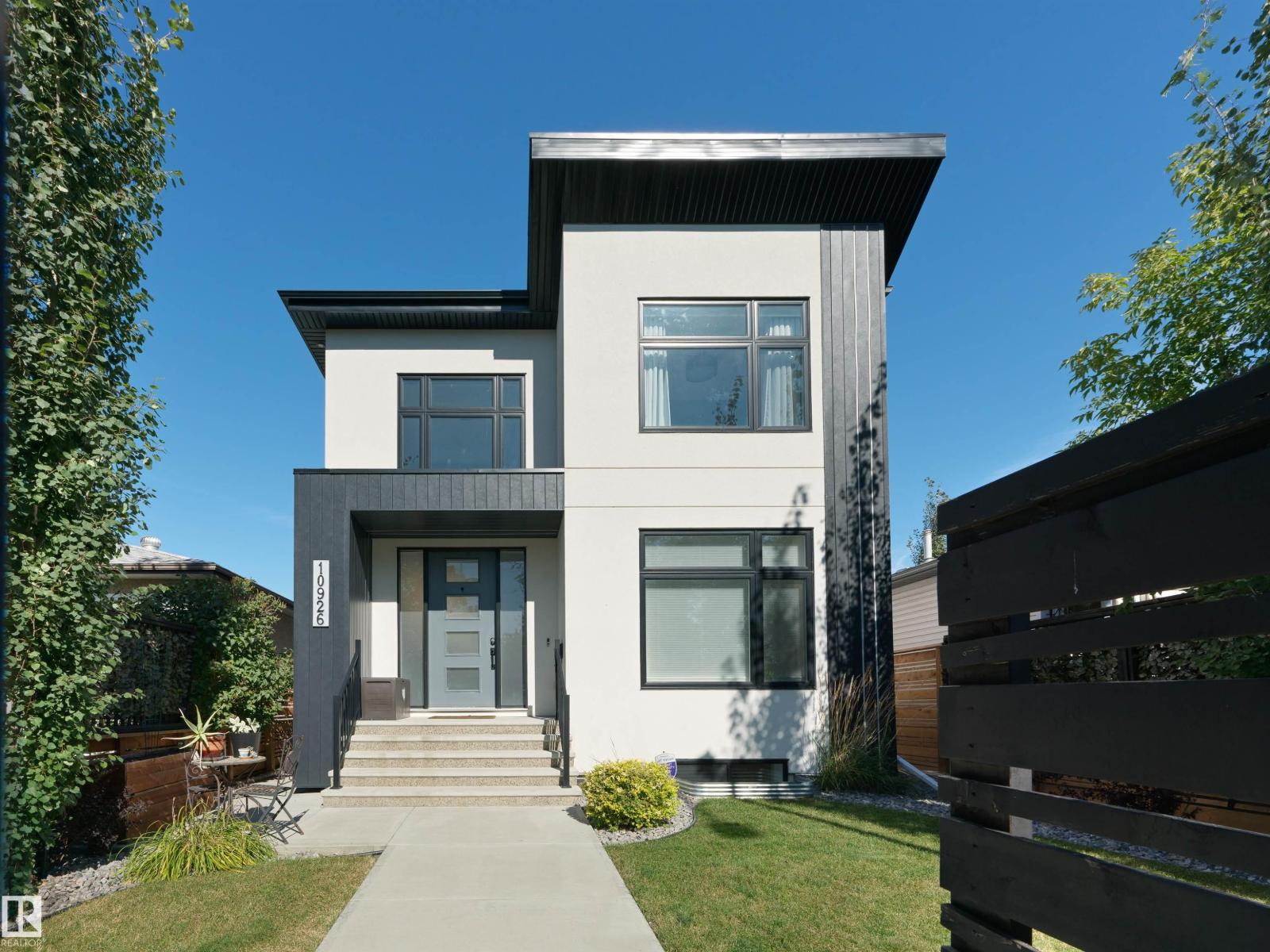 10926 72 Av Nw Property Photo 1