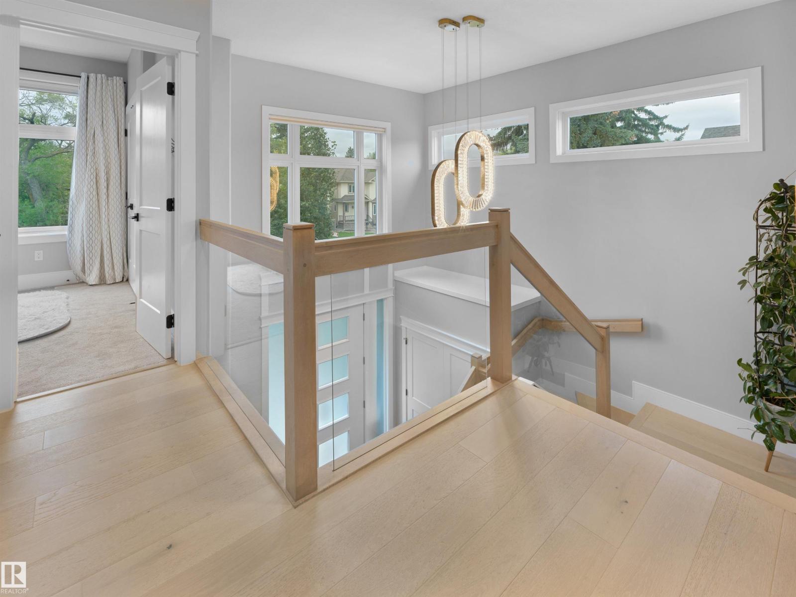 10926 72 Av Nw Property Photo 15