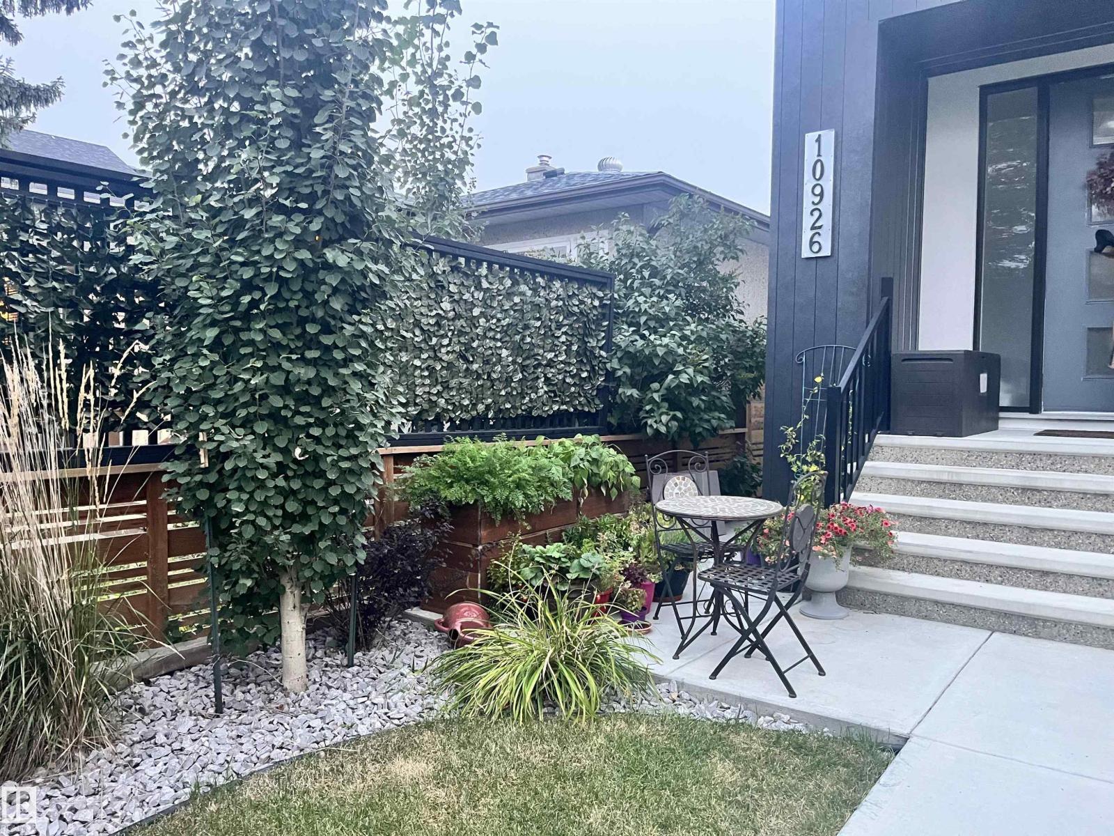 10926 72 Av Nw Property Photo 49