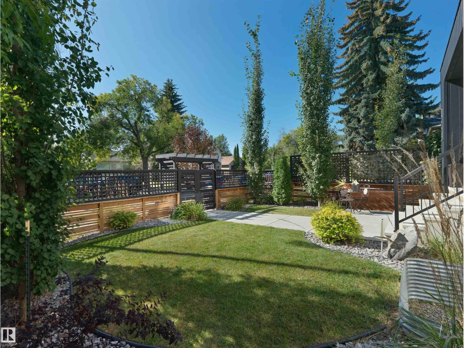 10926 72 Av Nw Property Photo 50