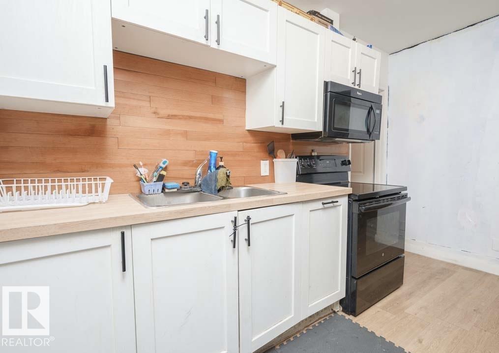 11308 94 St Nw Property Photo 3