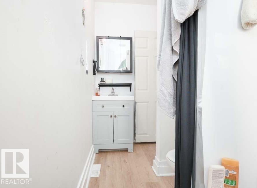 11308 94 St Nw Property Photo 10