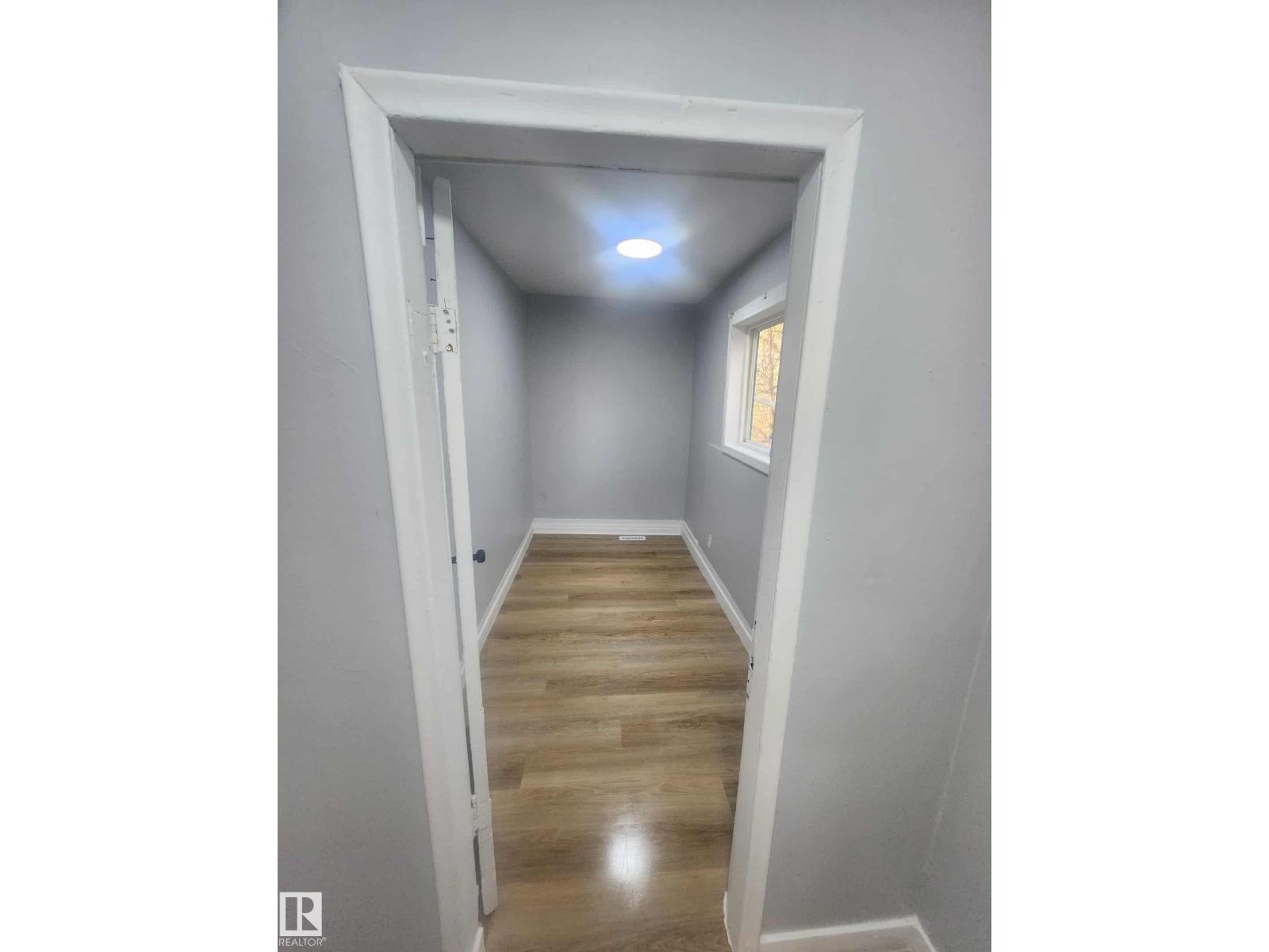11308 94 St Nw Property Photo 25