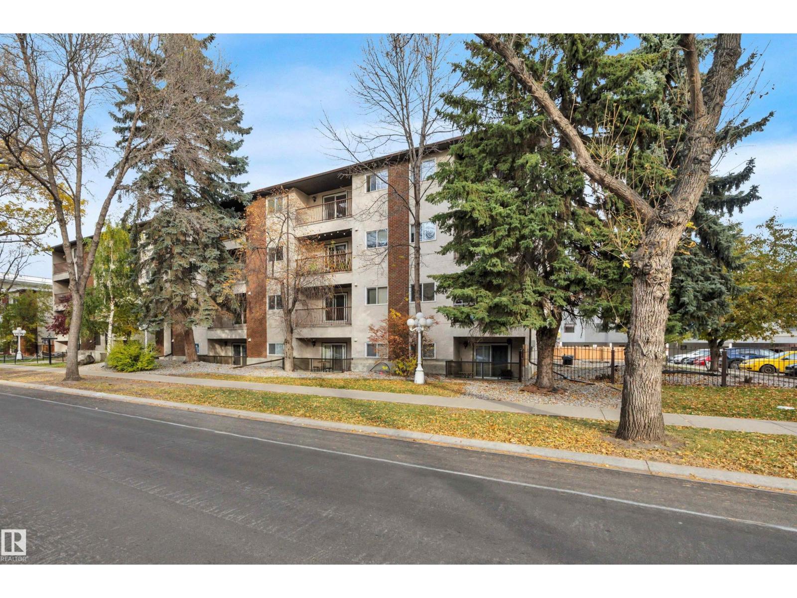 #006 10520 80 AV NW Property Photo 1
