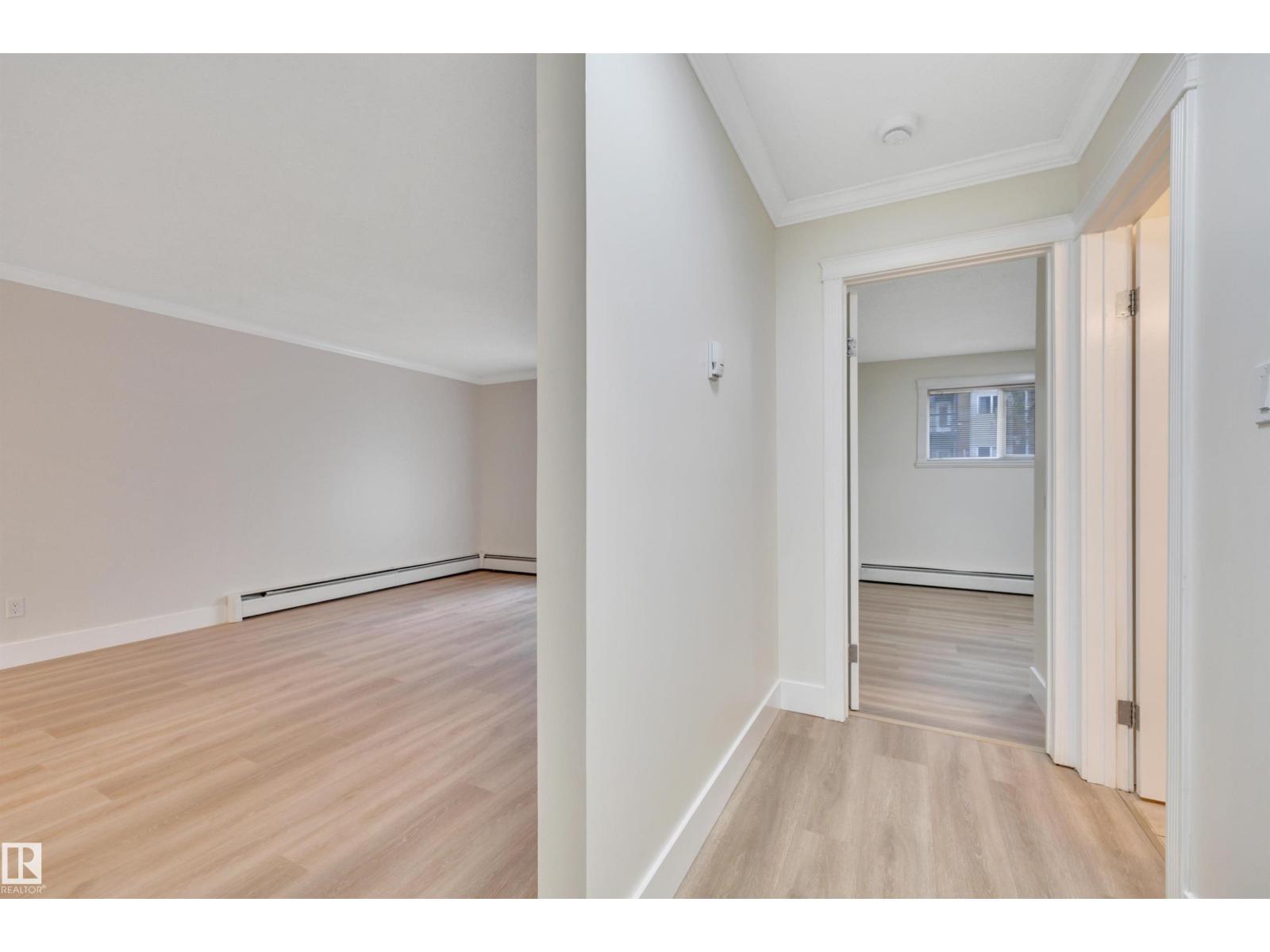 #006 10520 80 Av Nw Property Photo 21