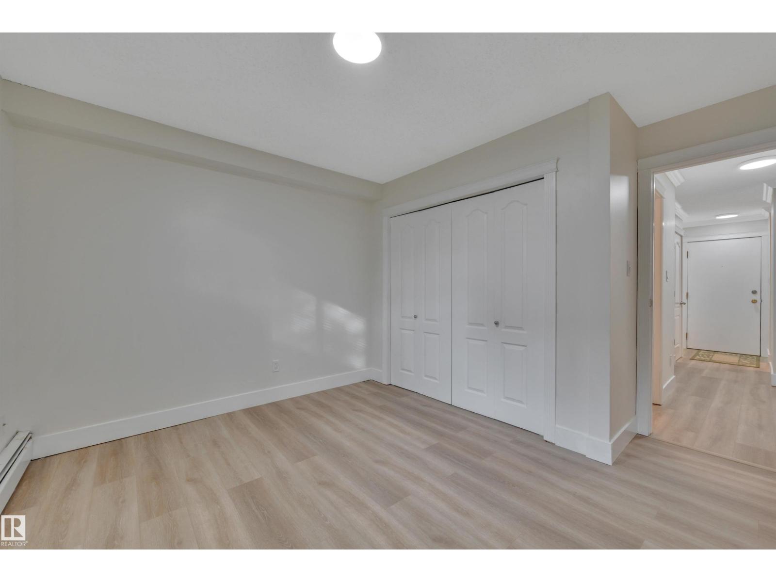 #006 10520 80 Av Nw Property Photo 25