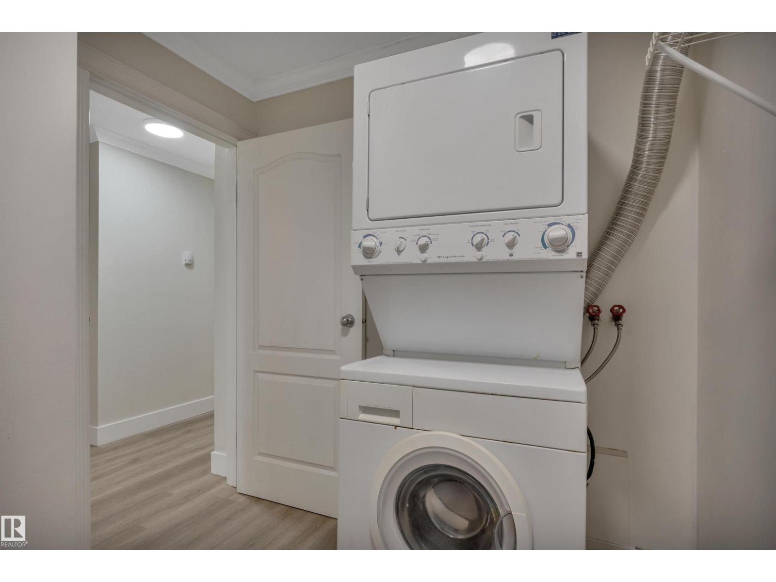 #006 10520 80 Av Nw Property Photo 29