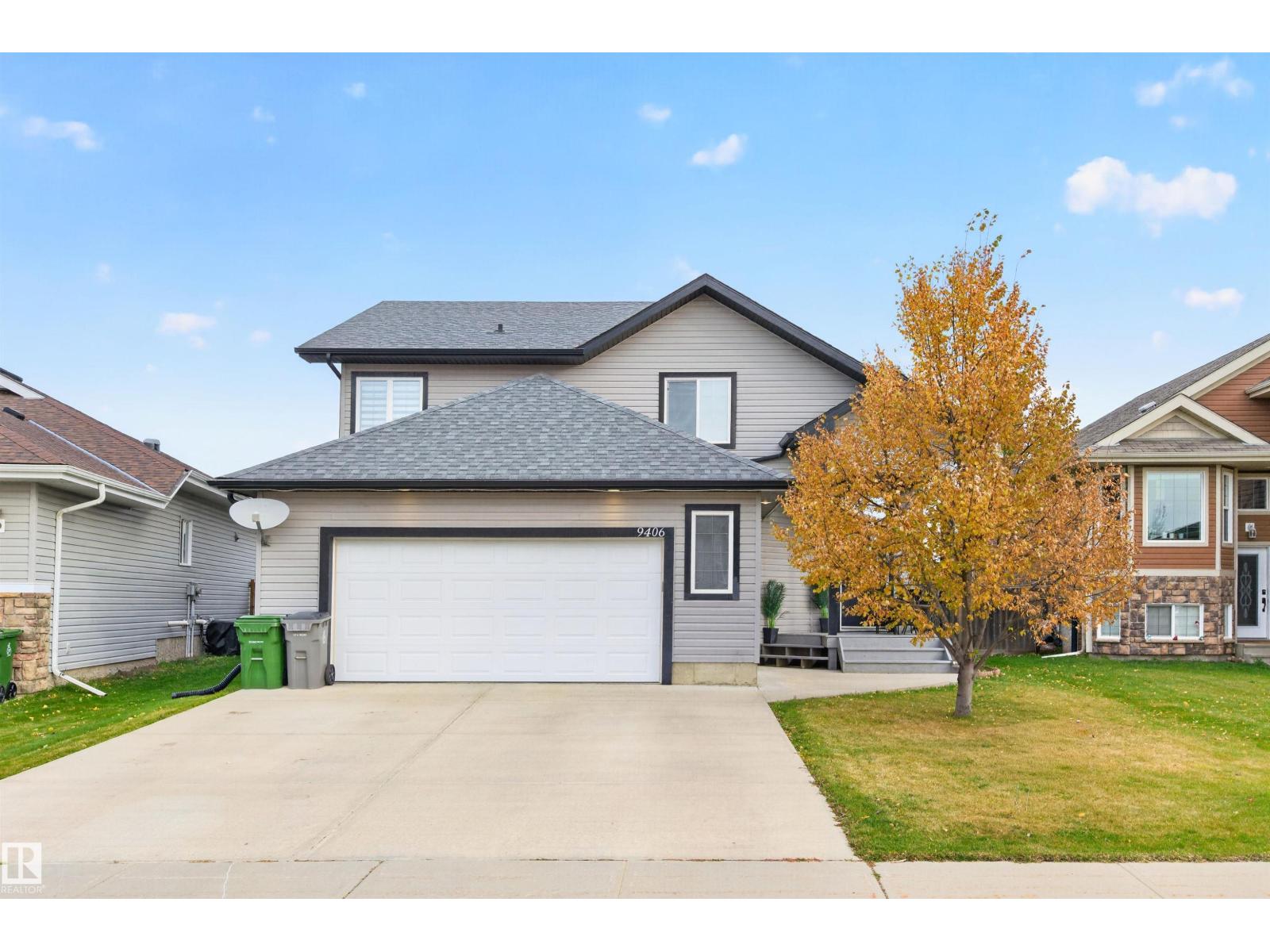 9406 83 AV Property Photo 1