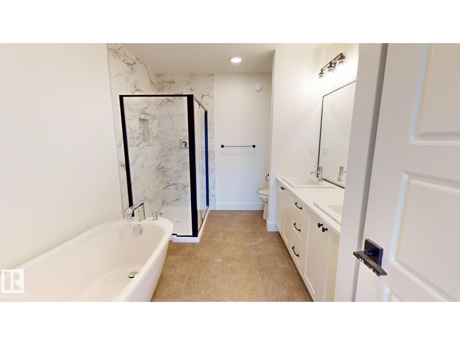 6616 50a Av Property Photo 10