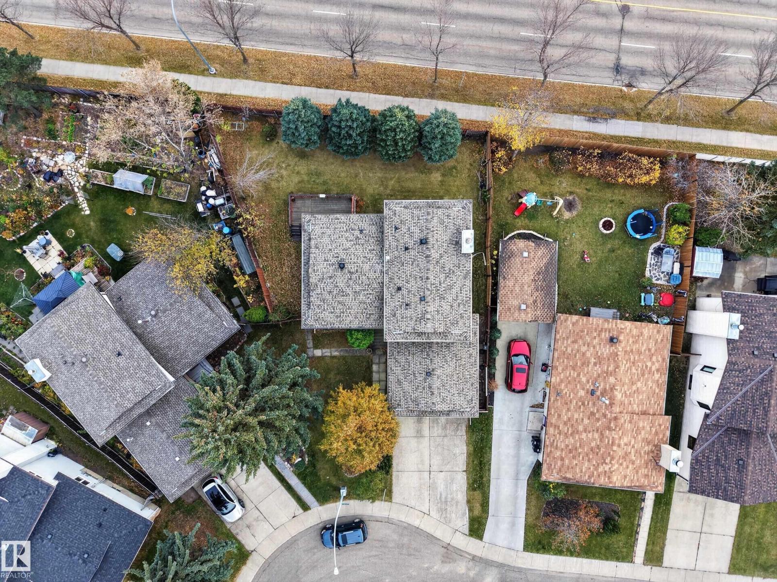 3135 145 Av Nw Property Photo 3