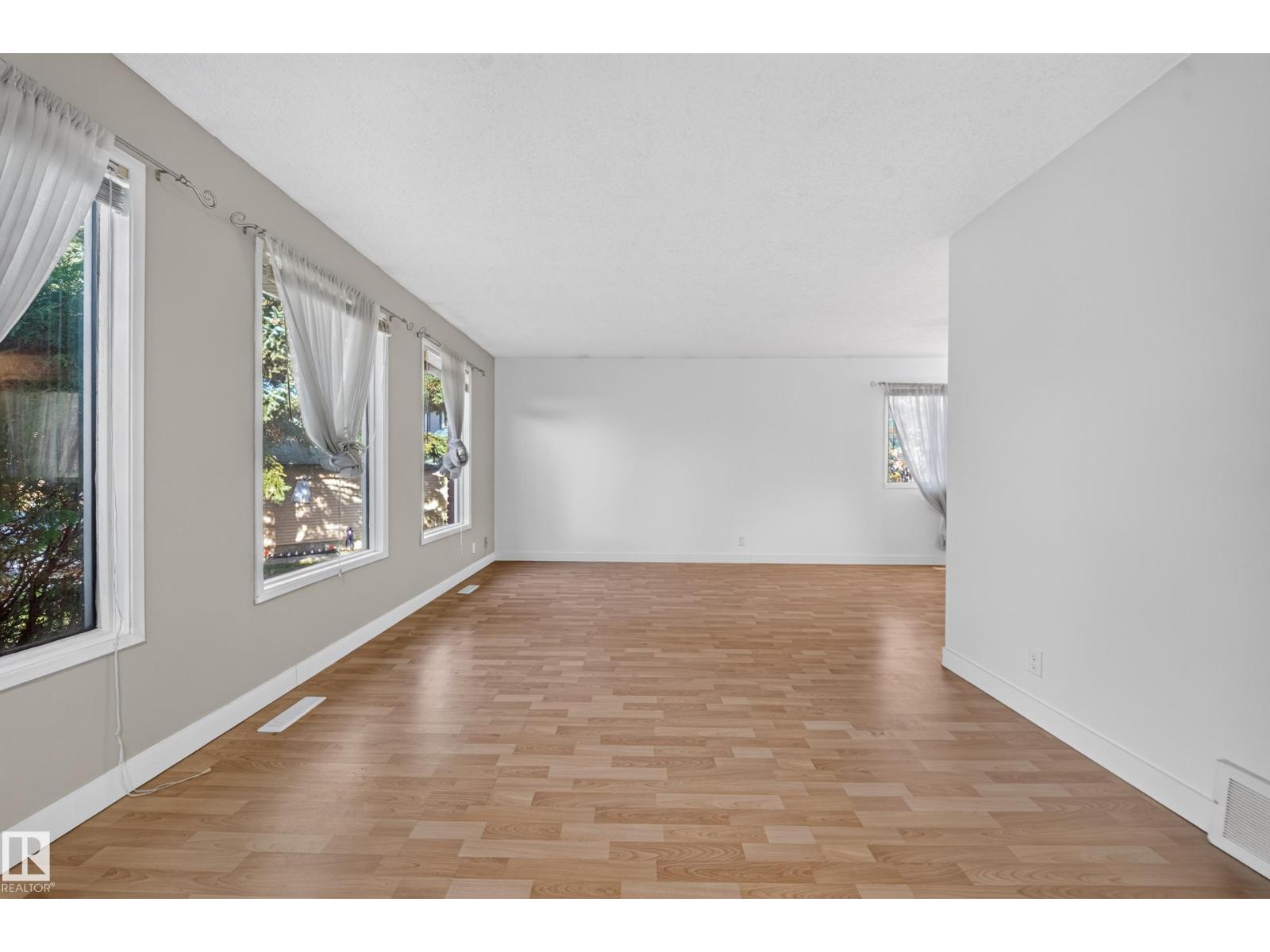 3135 145 Av Nw Property Photo 8