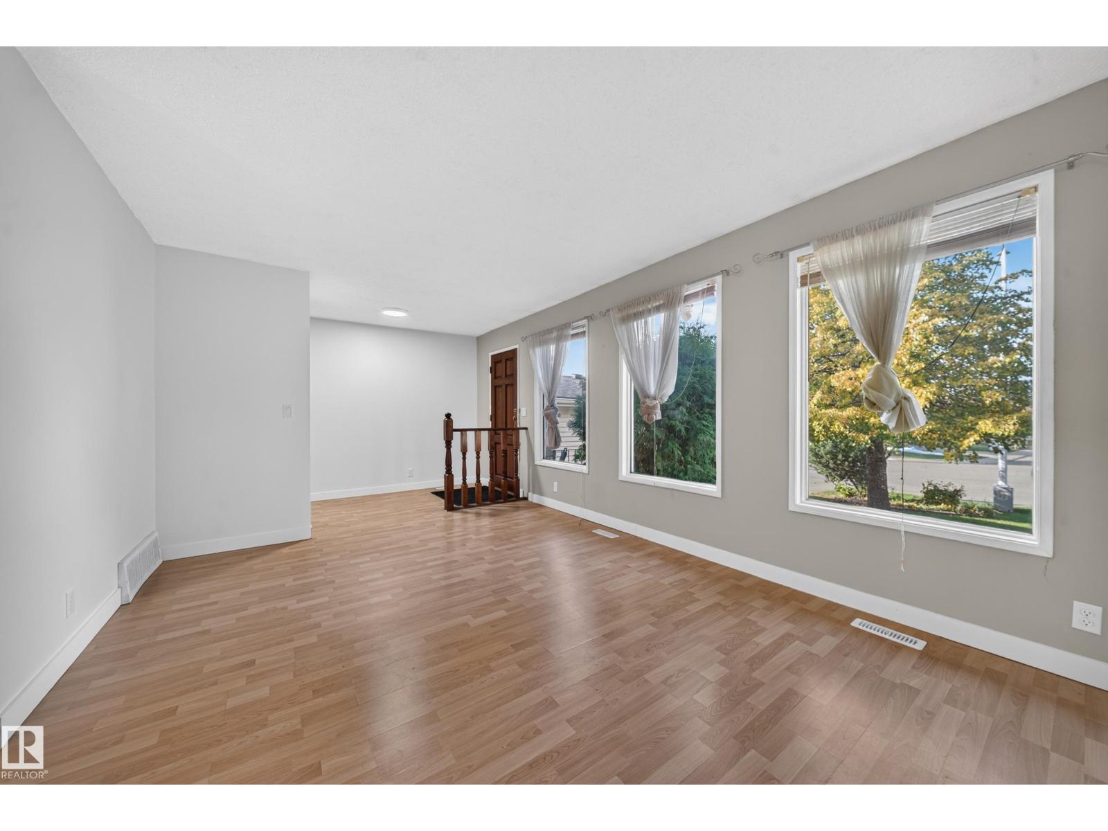3135 145 Av Nw Property Photo 12