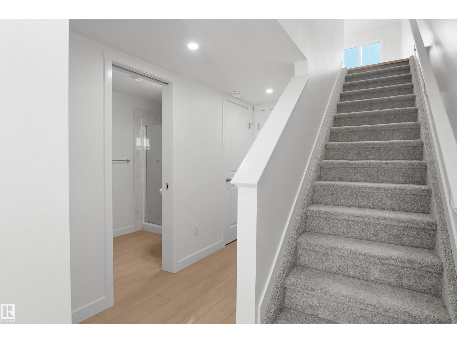 13123 214 St Nw Property Photo 4