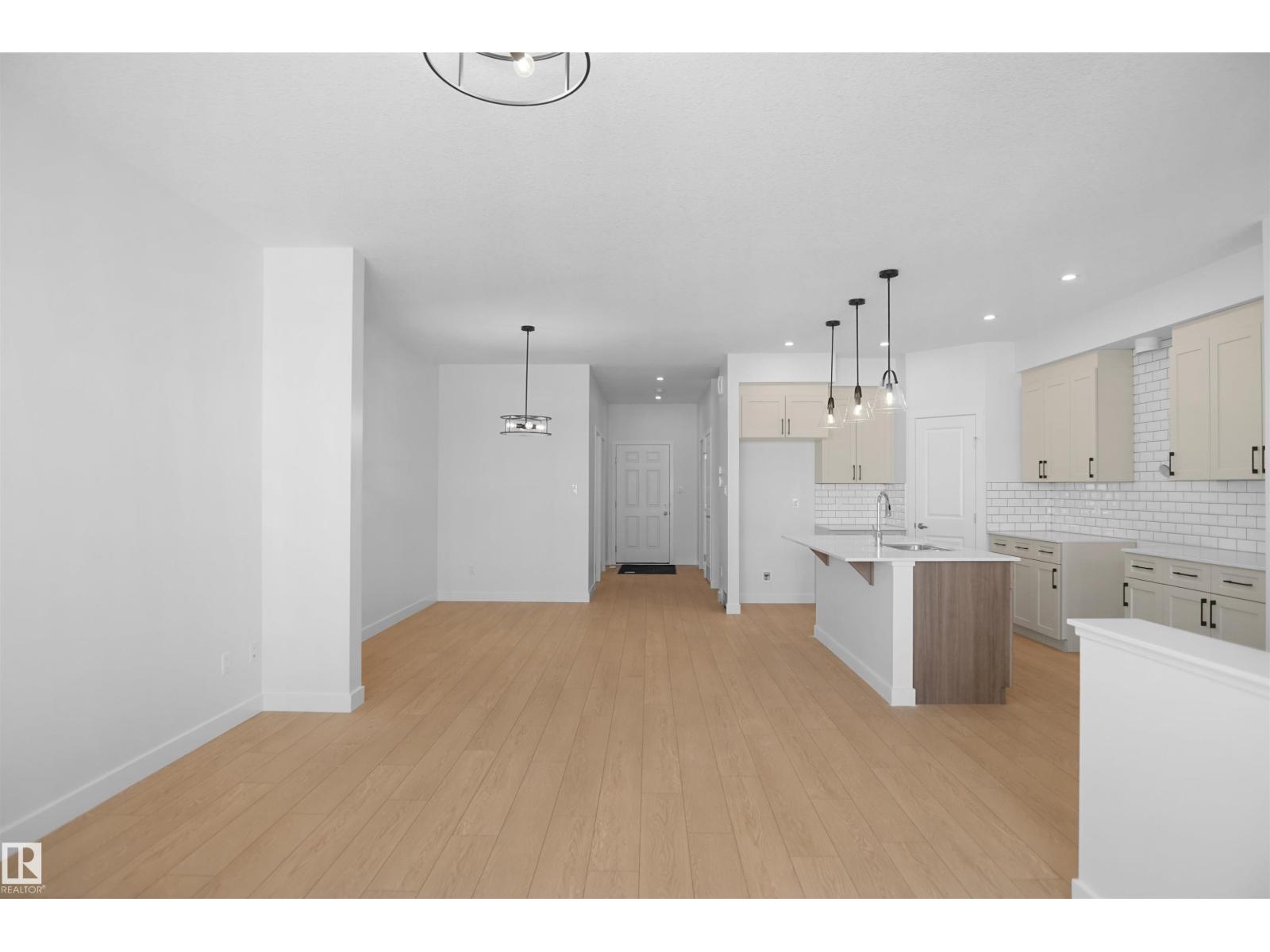 17510 5a St Ne Property Photo 7