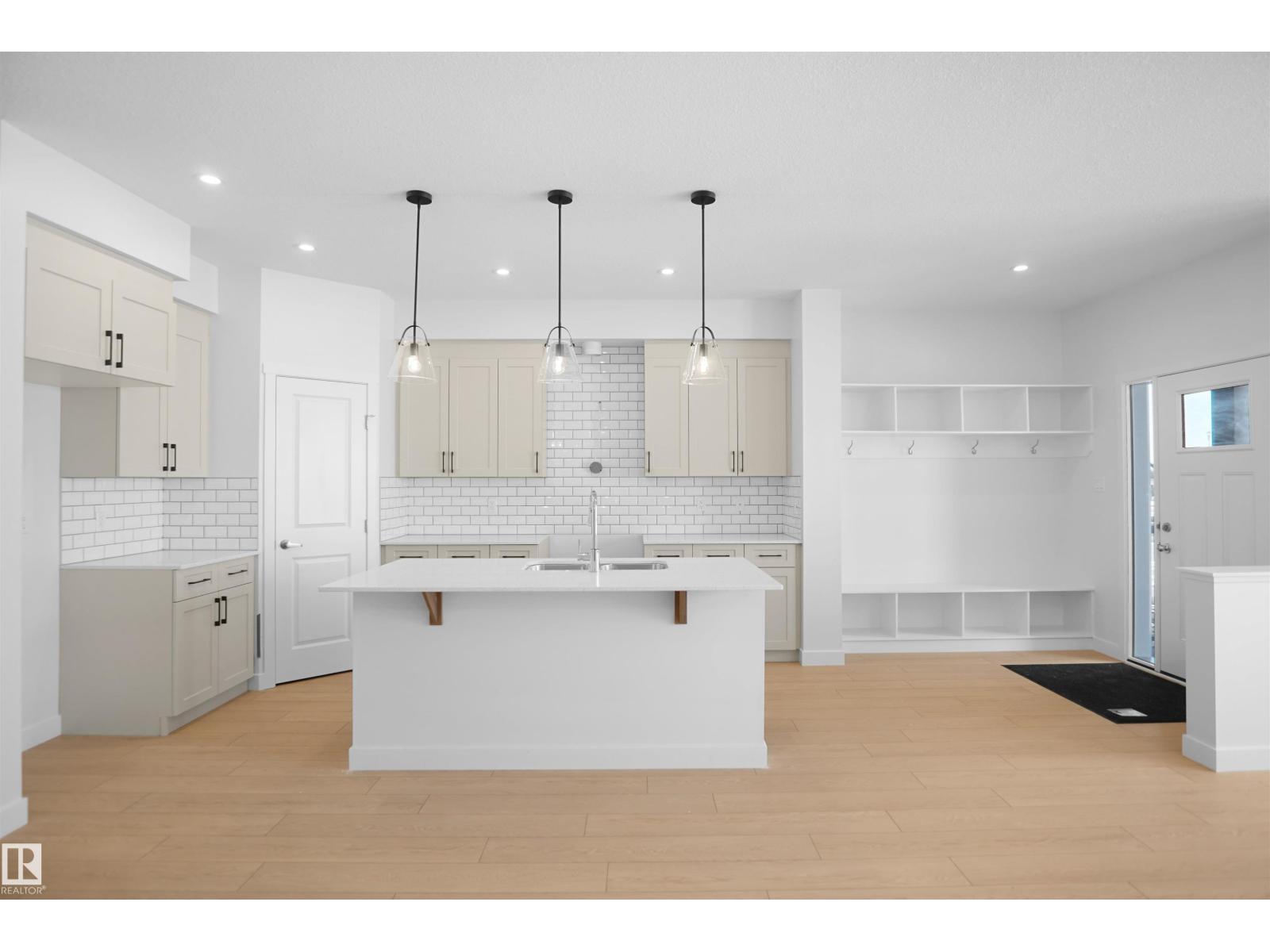 17510 5a St Ne Property Photo 11