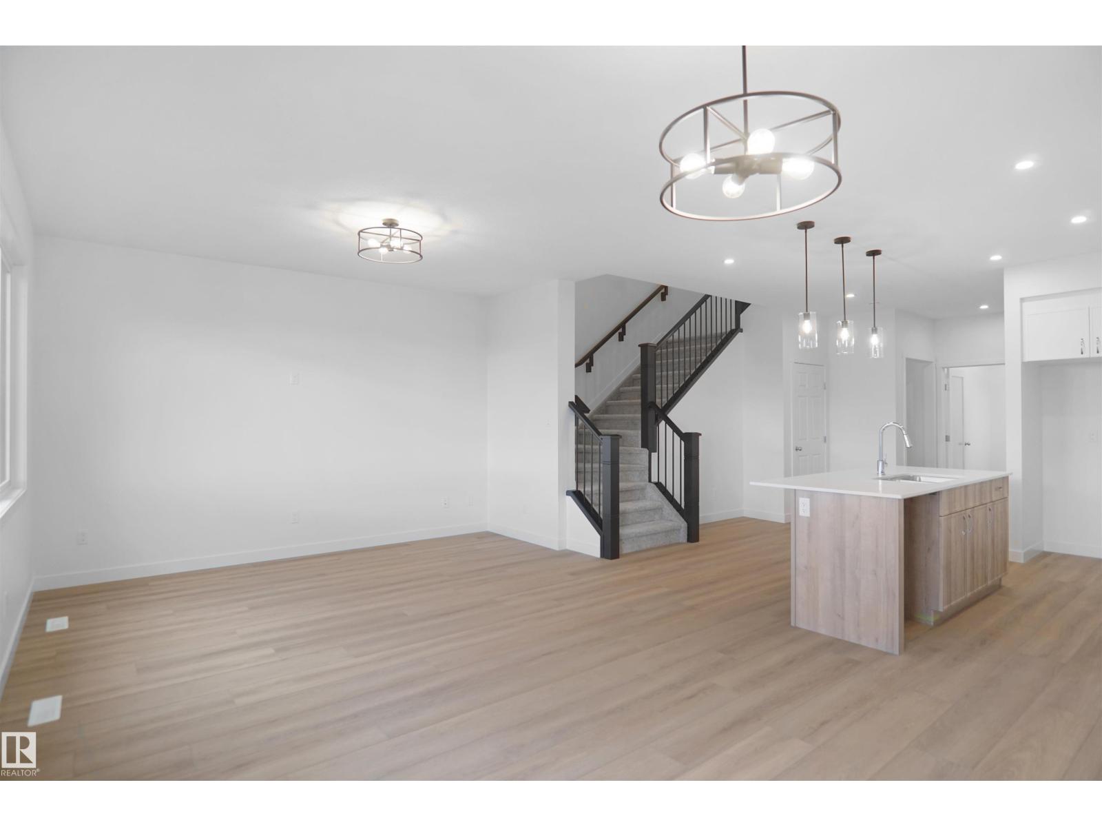 2258 194a St Nw Property Photo 3
