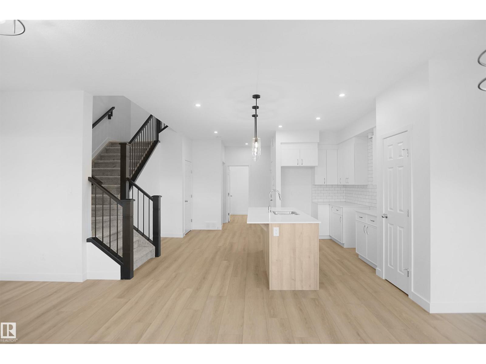 2258 194a St Nw Property Photo 5