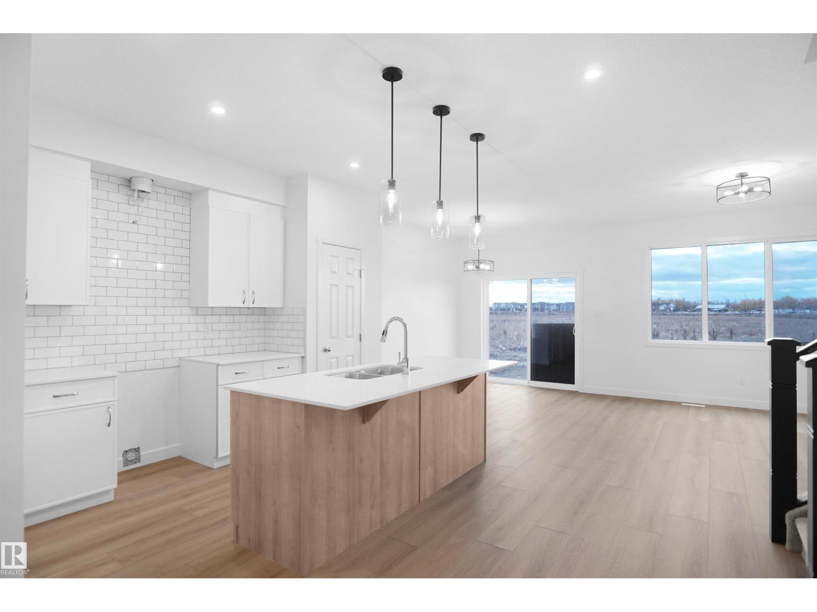 2258 194a St Nw Property Photo 9