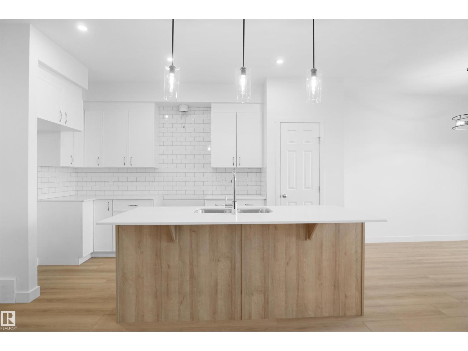 2258 194a St Nw Property Photo 10