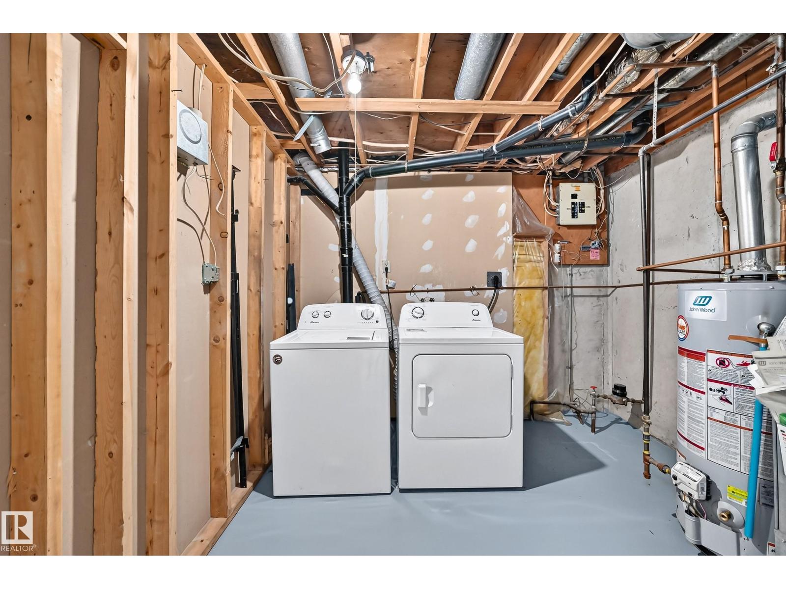 89 Habitat Cr Nw Property Photo 32