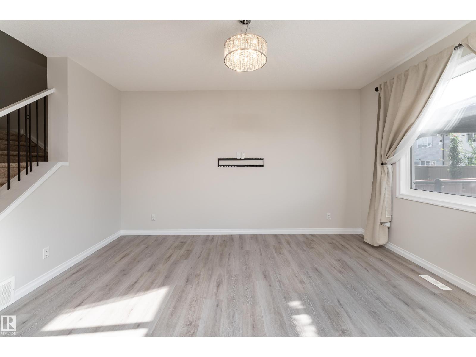 17132 64 St Nw Property Photo 22