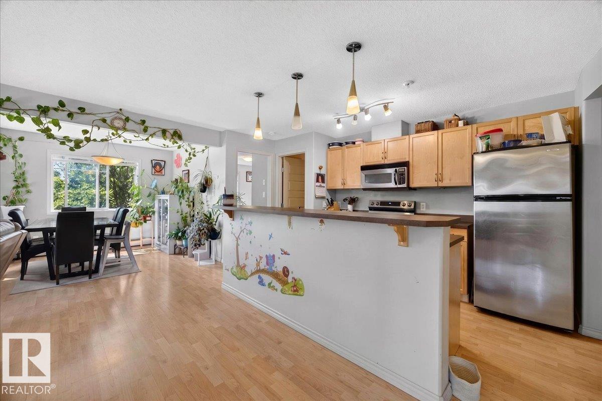 #227 646 MCALLISTER LO SW Property Photo 1