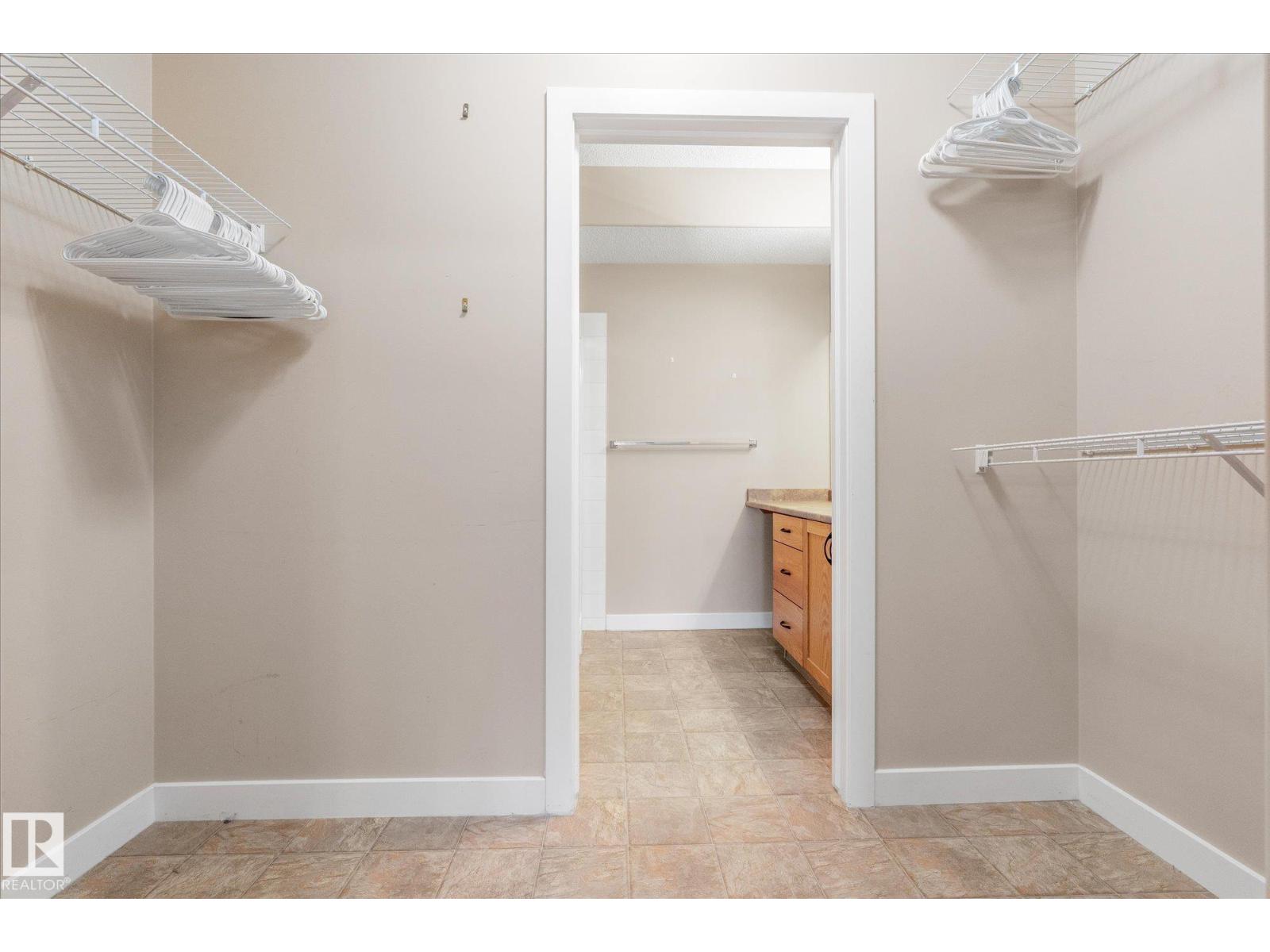 #331 511 Queen St Property Photo 21