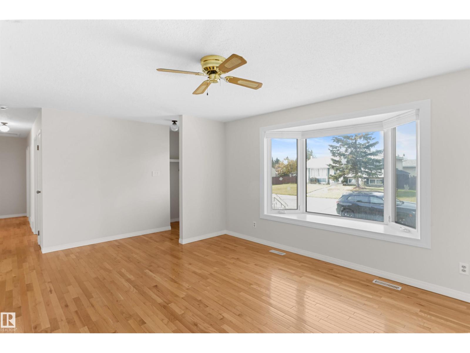 48 Pipestone Dr Property Photo 21