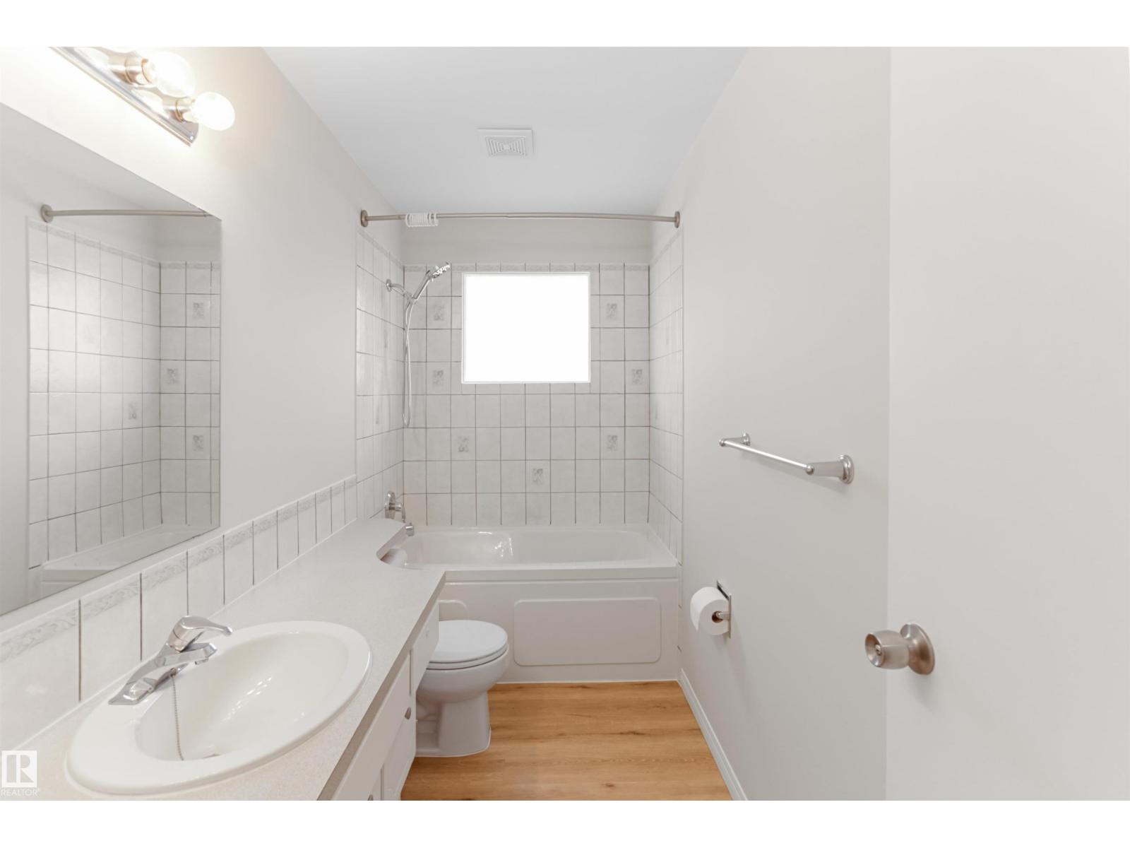 48 Pipestone Dr Property Photo 27