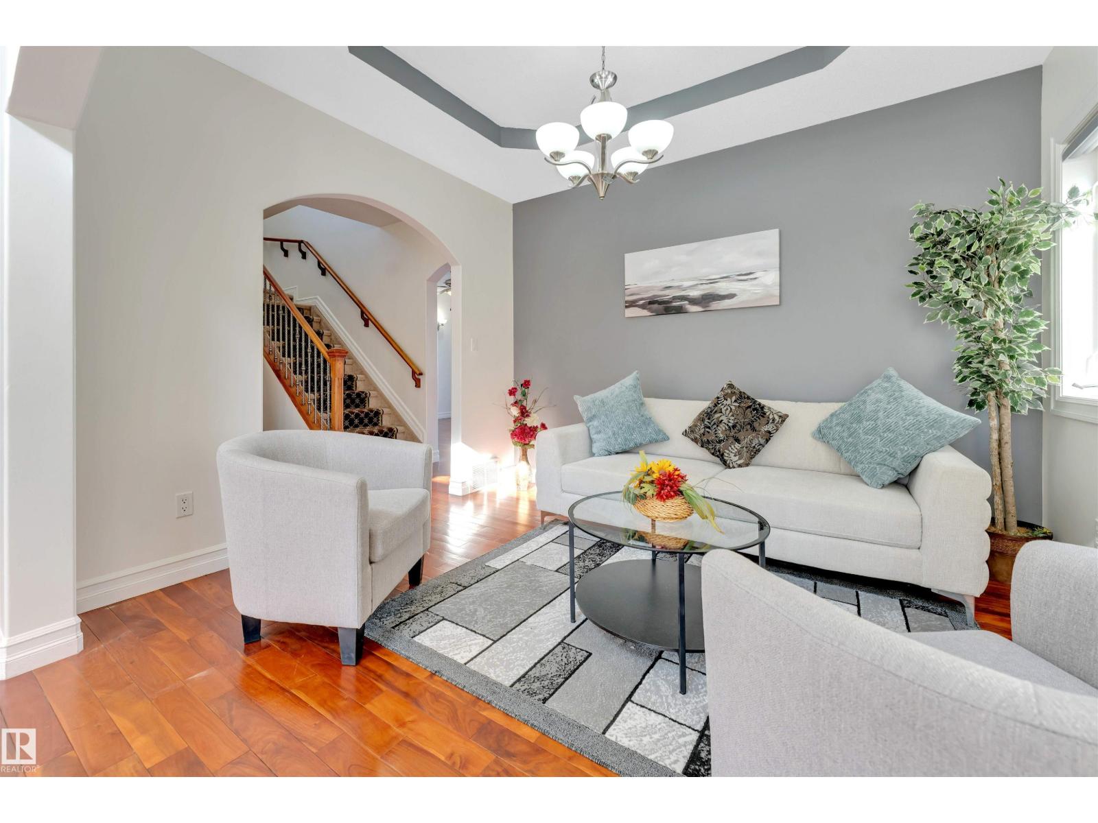 4620 160 Av Nw Property Photo 6